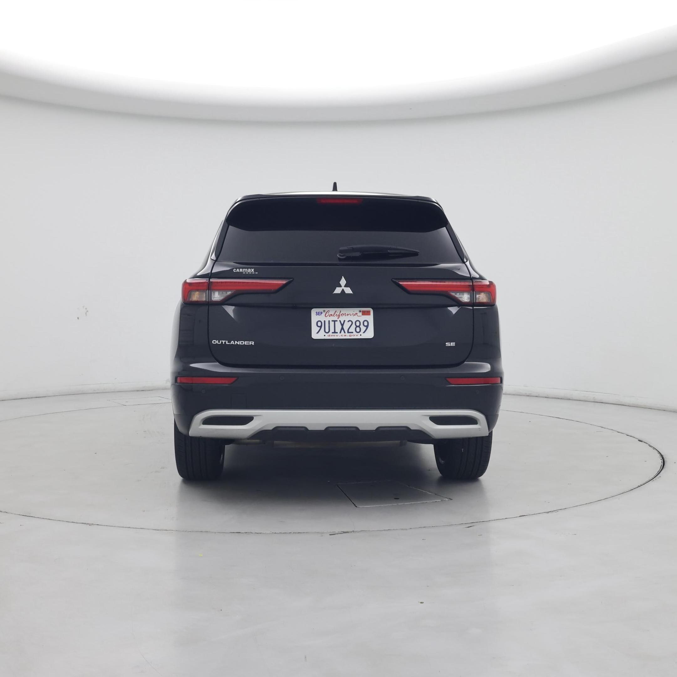 Thumbnail: 2023 Mitsubishi Outlander - 6