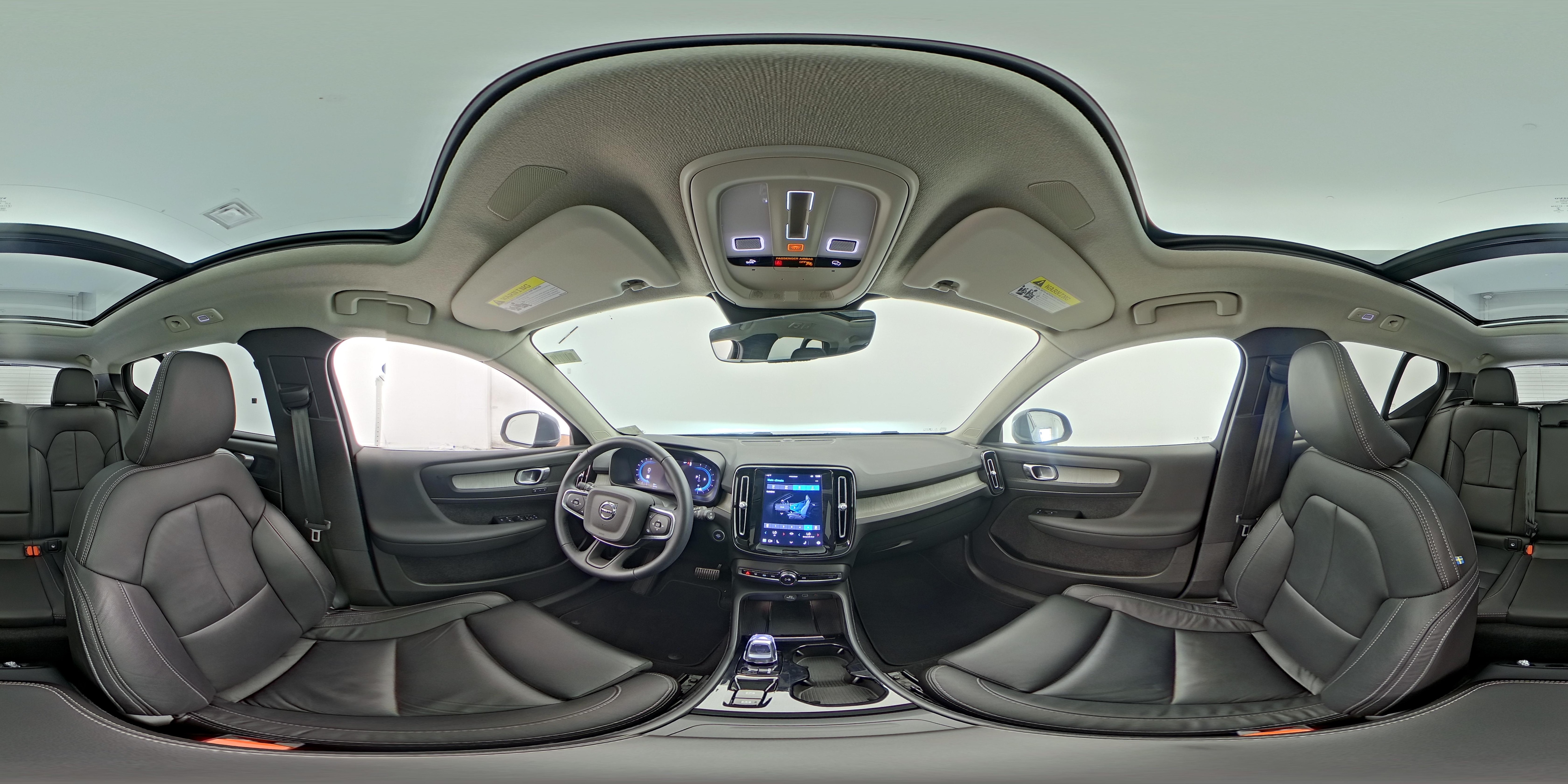 2023 Volvo XC40 Plus - Photo 26