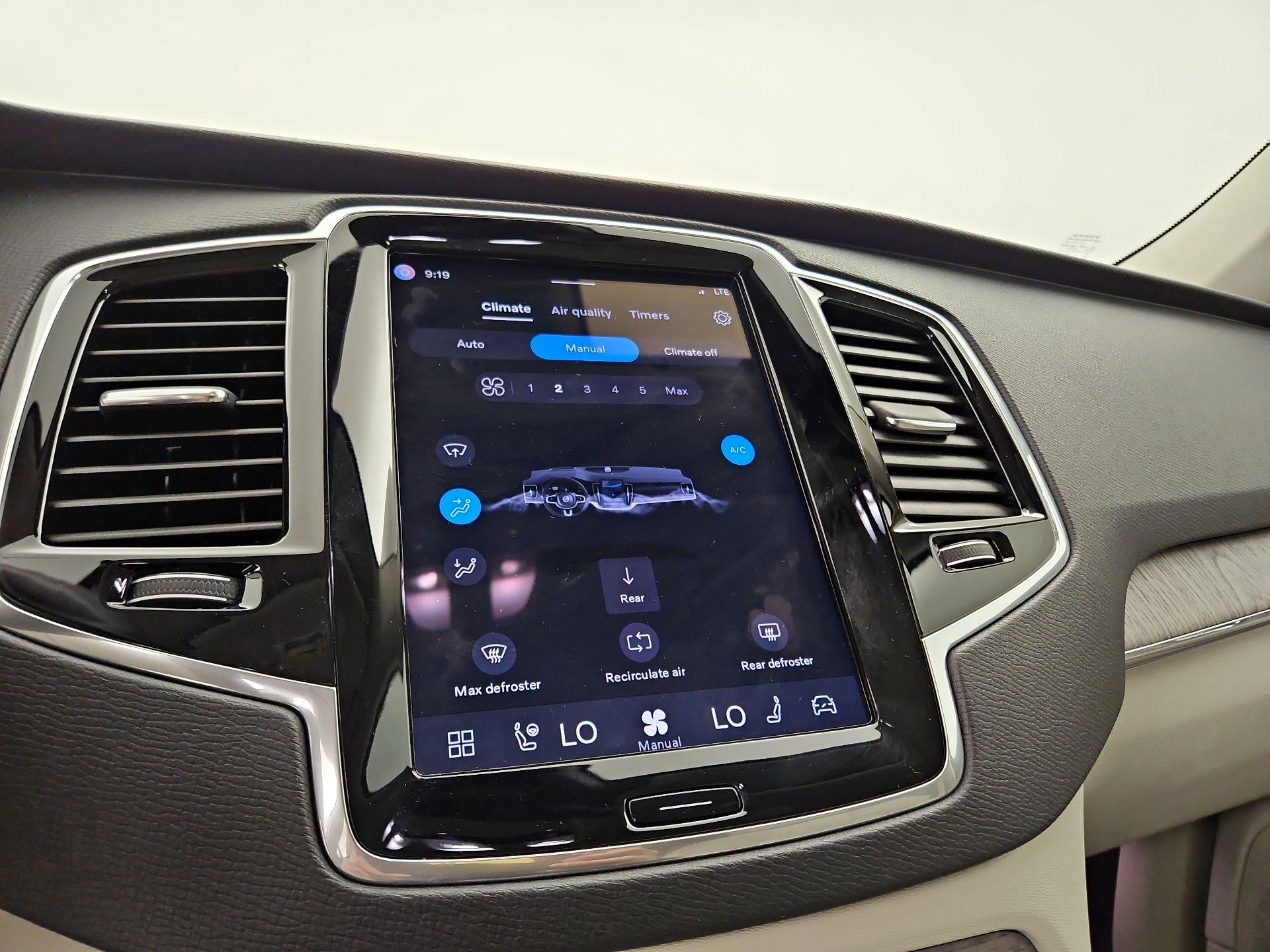 Thumbnail: 2023 Volvo XC90 - 14