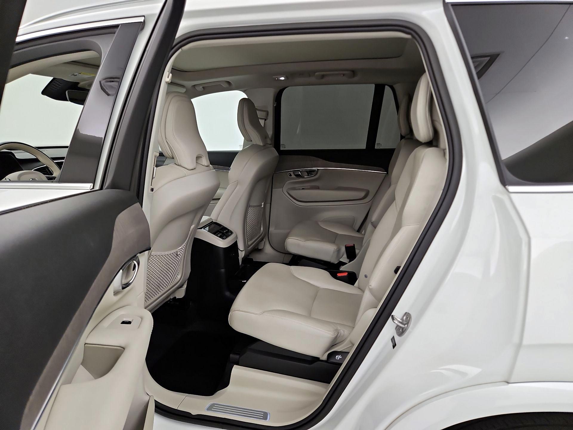 Thumbnail: 2023 Volvo XC90 - 16