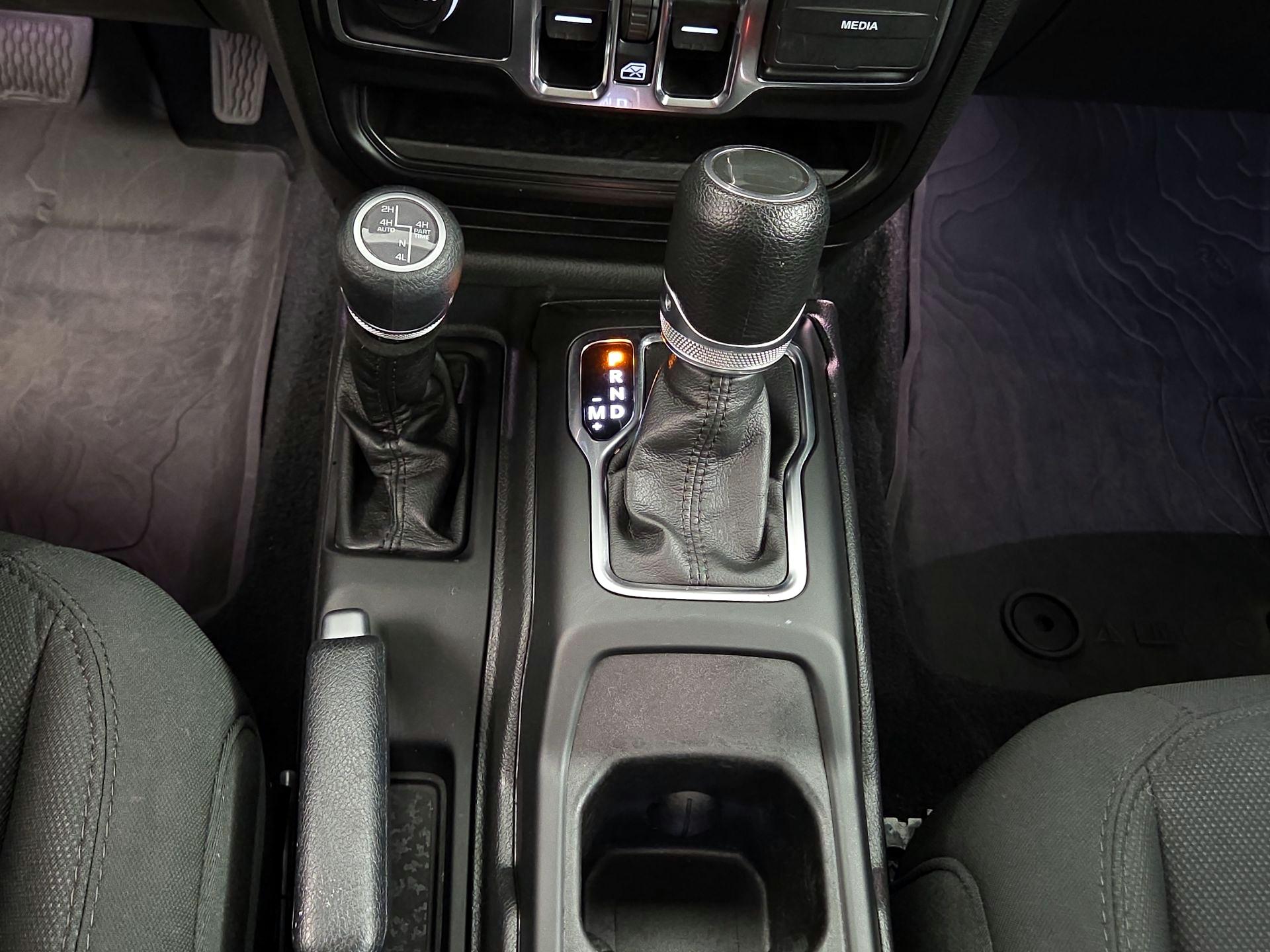 Thumbnail: 2023 Jeep Wrangler - 17
