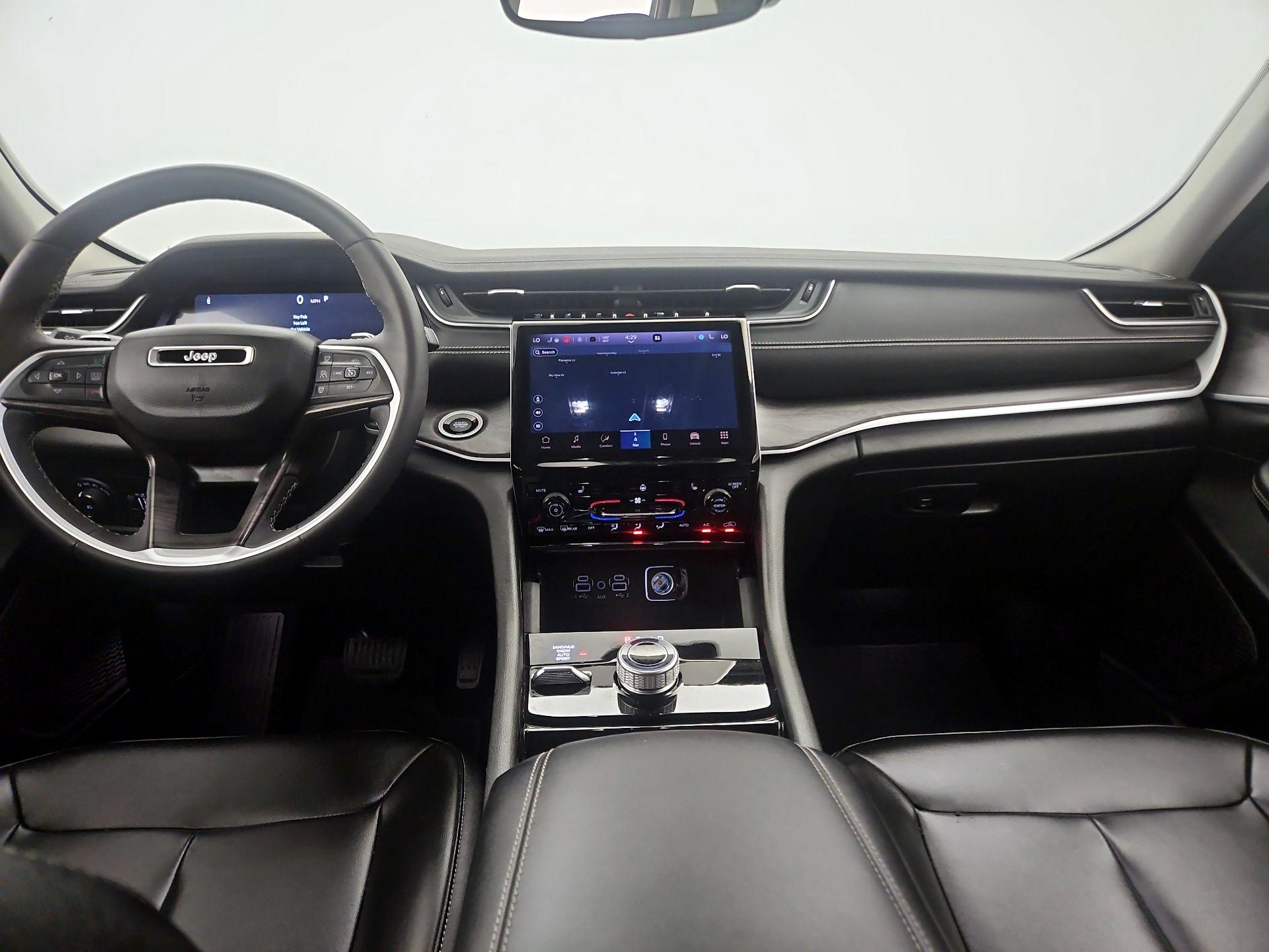 Thumbnail: 2023 Jeep Grand Cherokee - 9