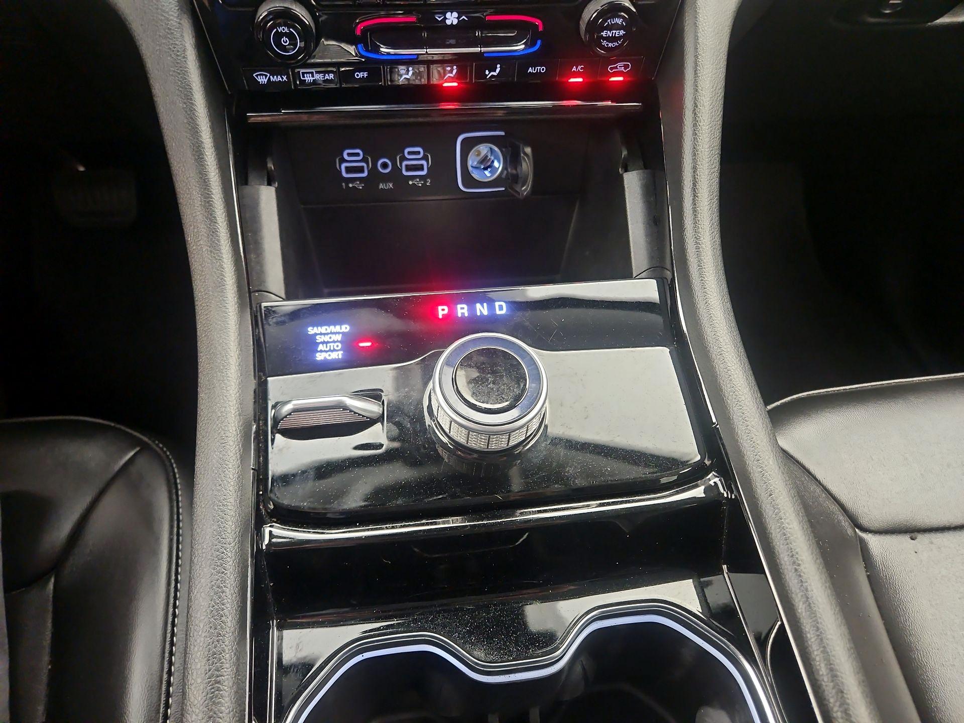 Thumbnail: 2023 Jeep Grand Cherokee - 18