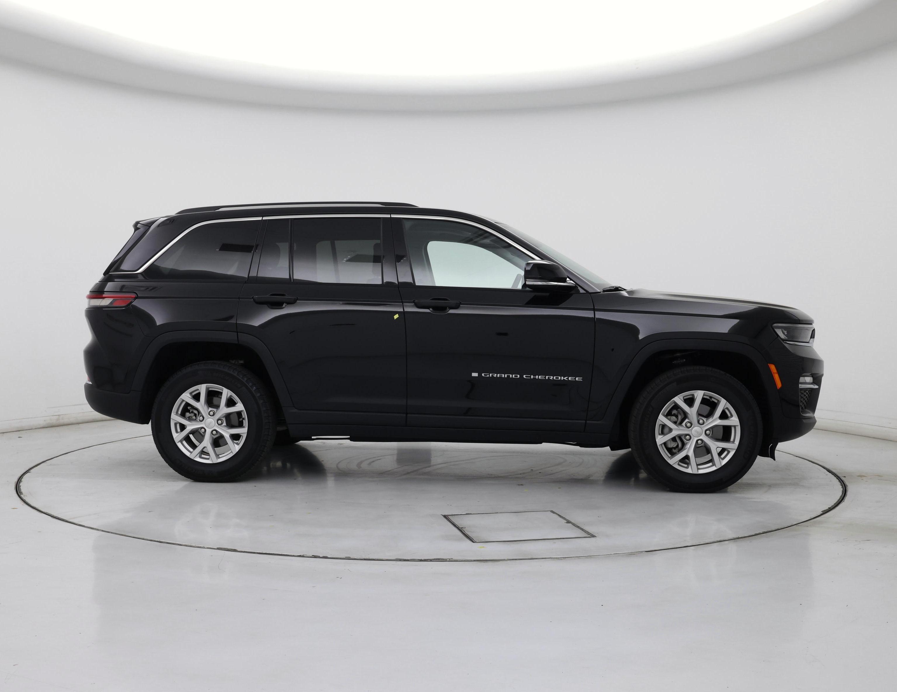 Thumbnail: 2023 Jeep Grand Cherokee - 7