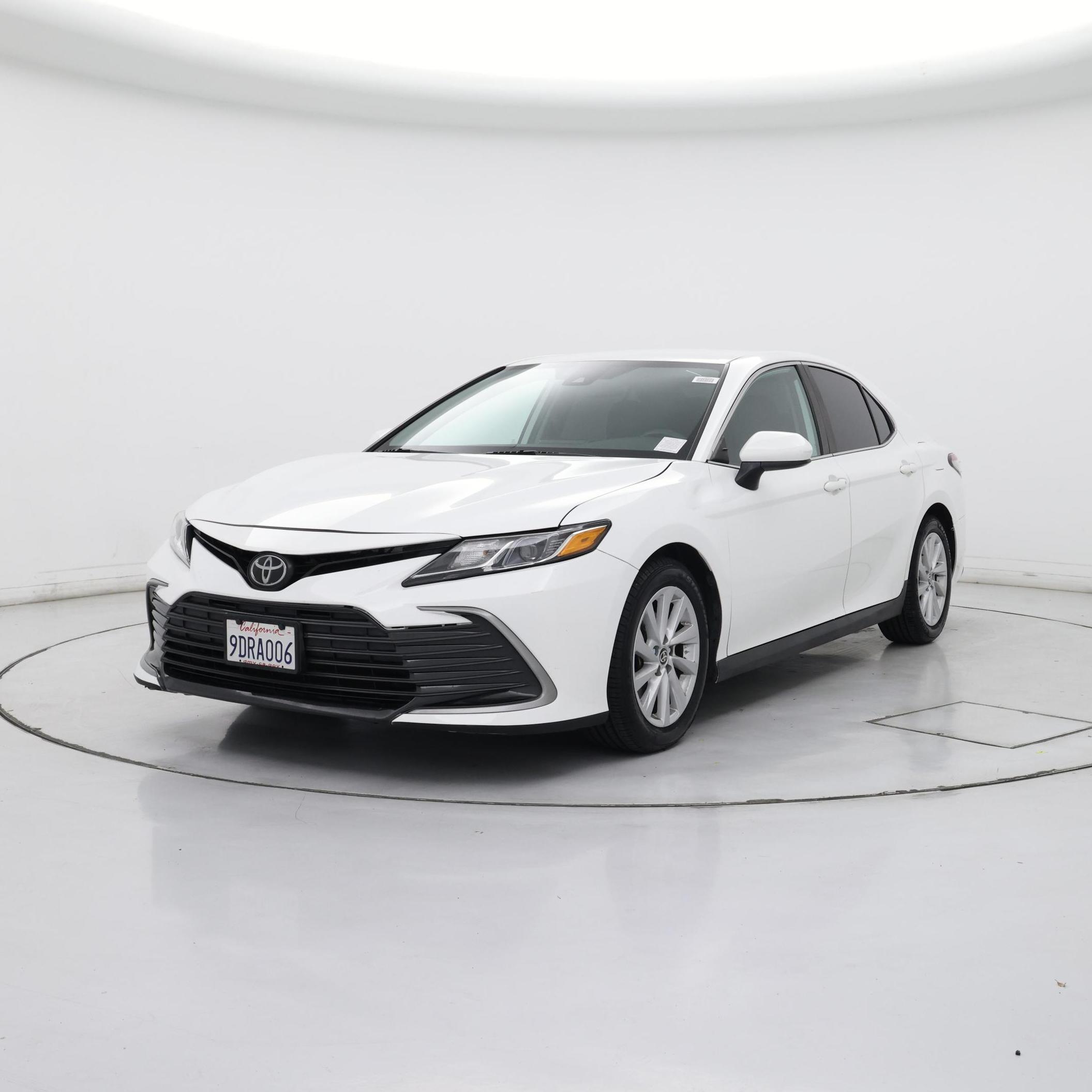 Thumbnail: 2023 Toyota Camry - 4