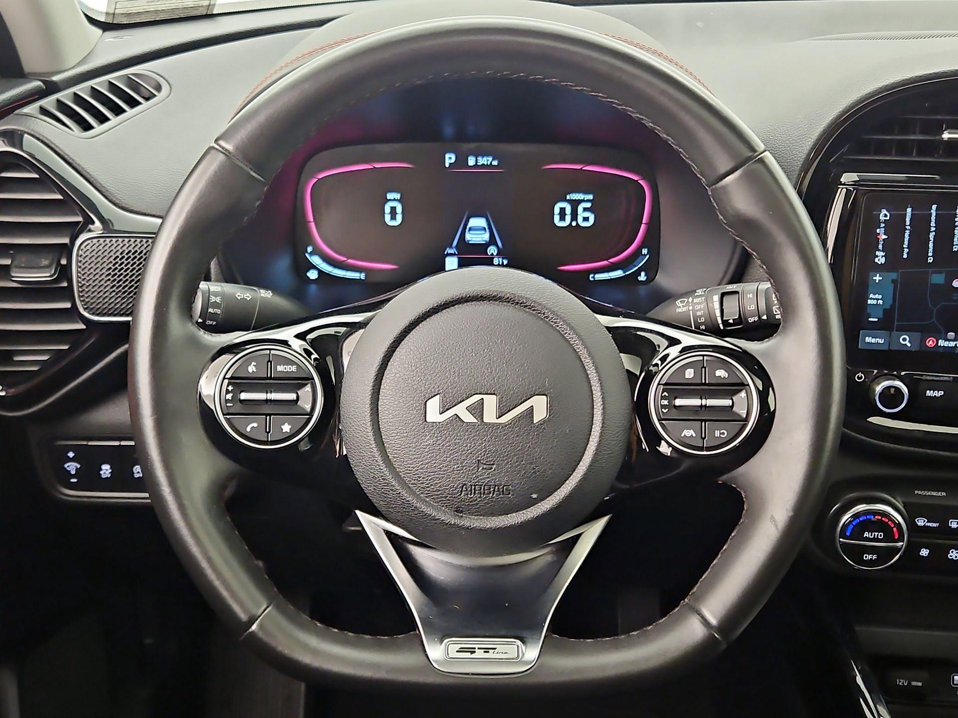 Thumbnail: 2023 Kia Soul - 10
