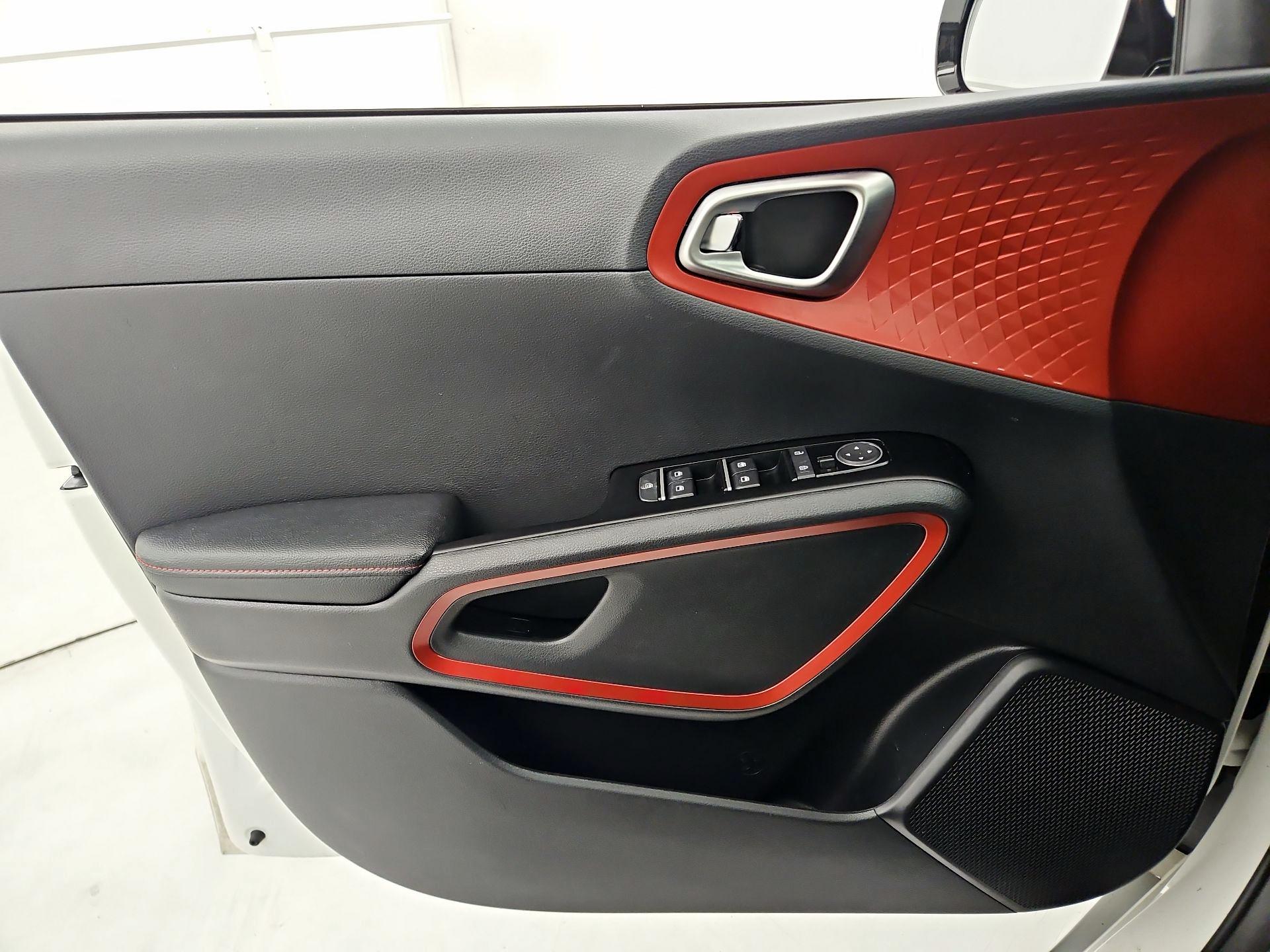 Thumbnail: 2023 Kia Soul - 12