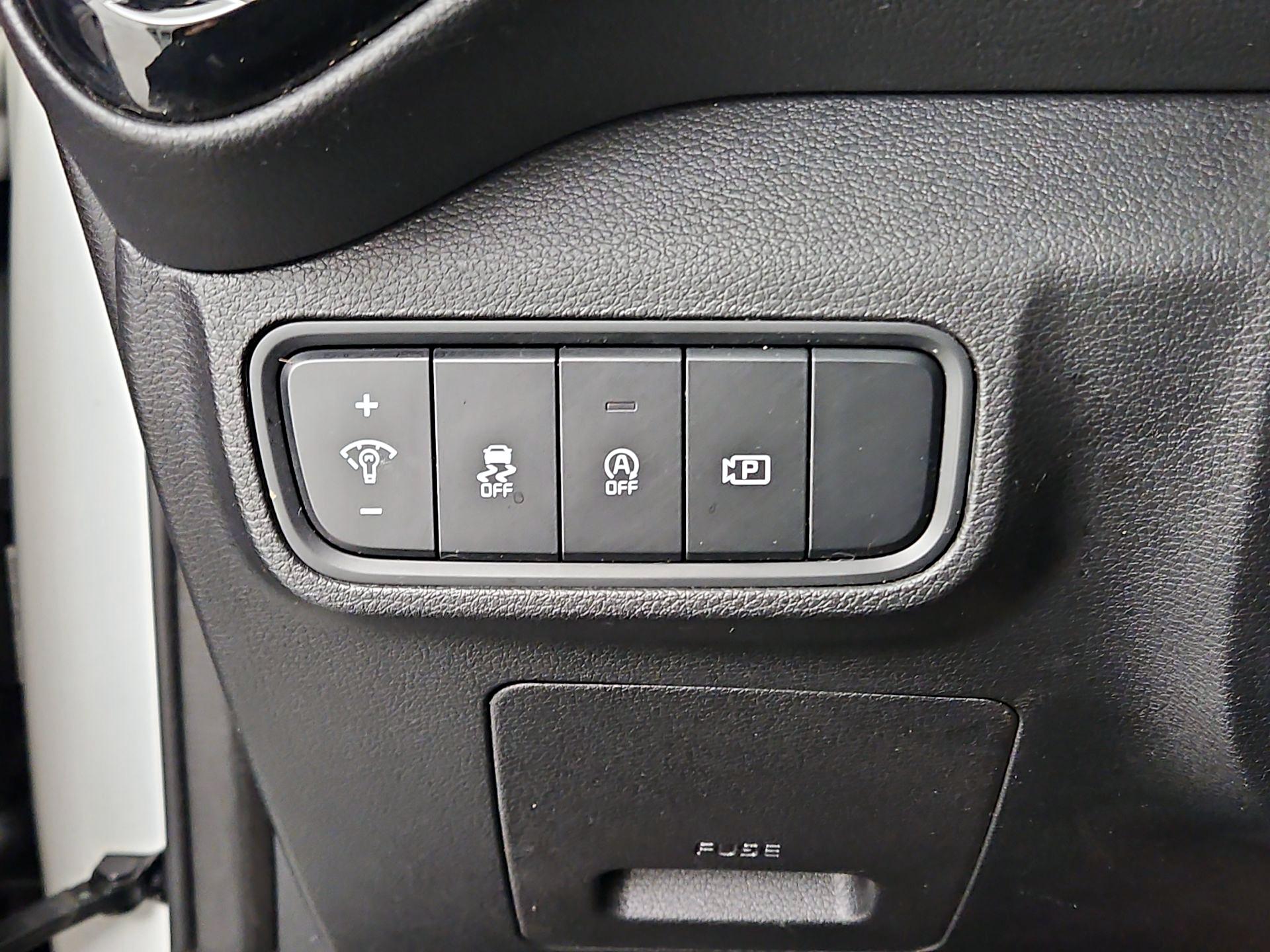Thumbnail: 2023 Kia Soul - 13