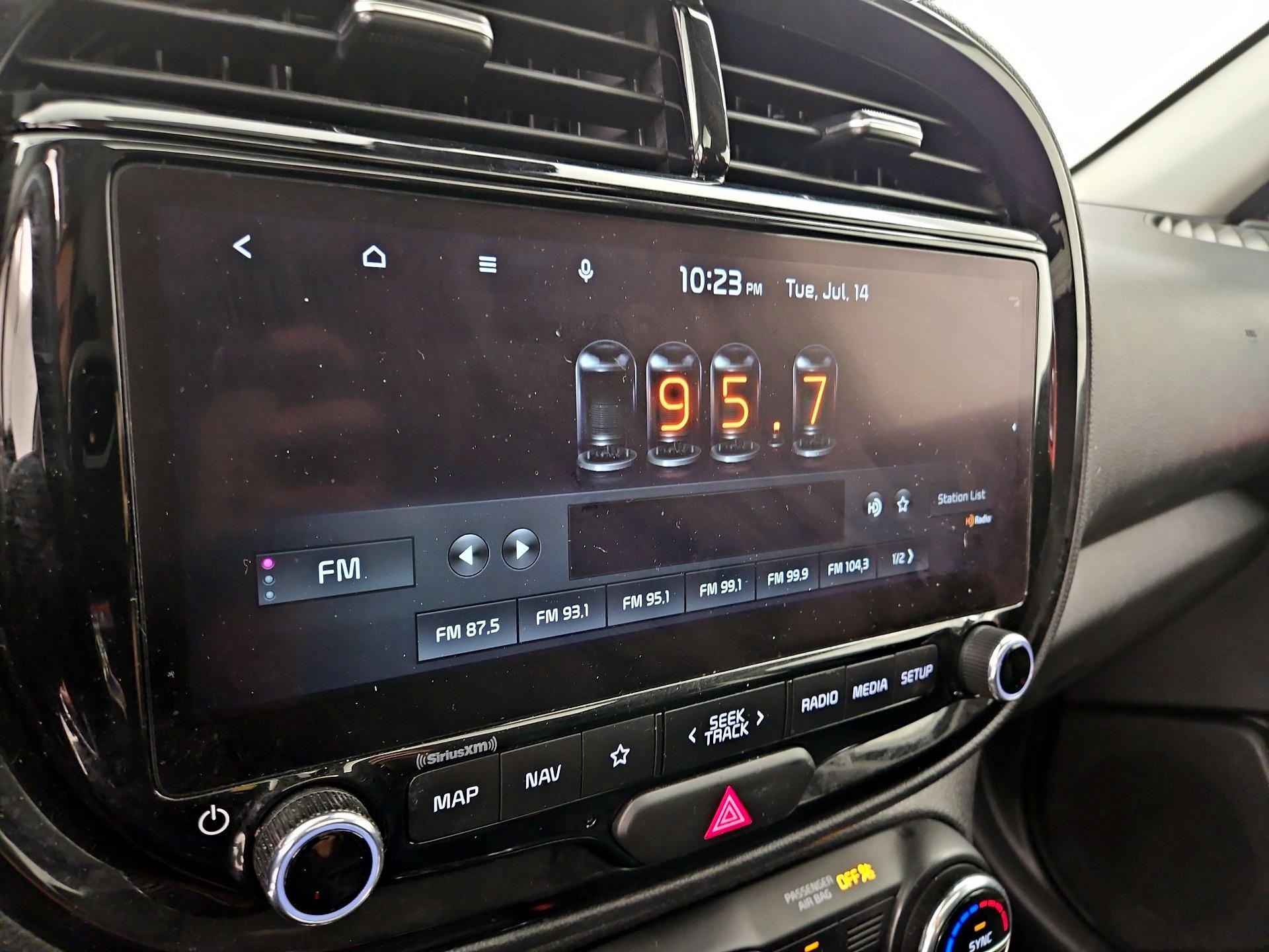 Thumbnail: 2023 Kia Soul - 16