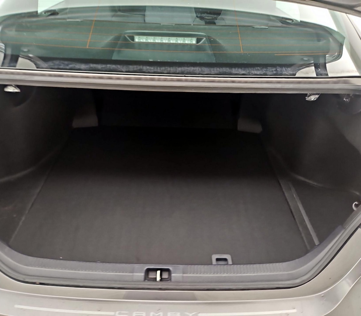 Trunk/Cargo (Seats Up)