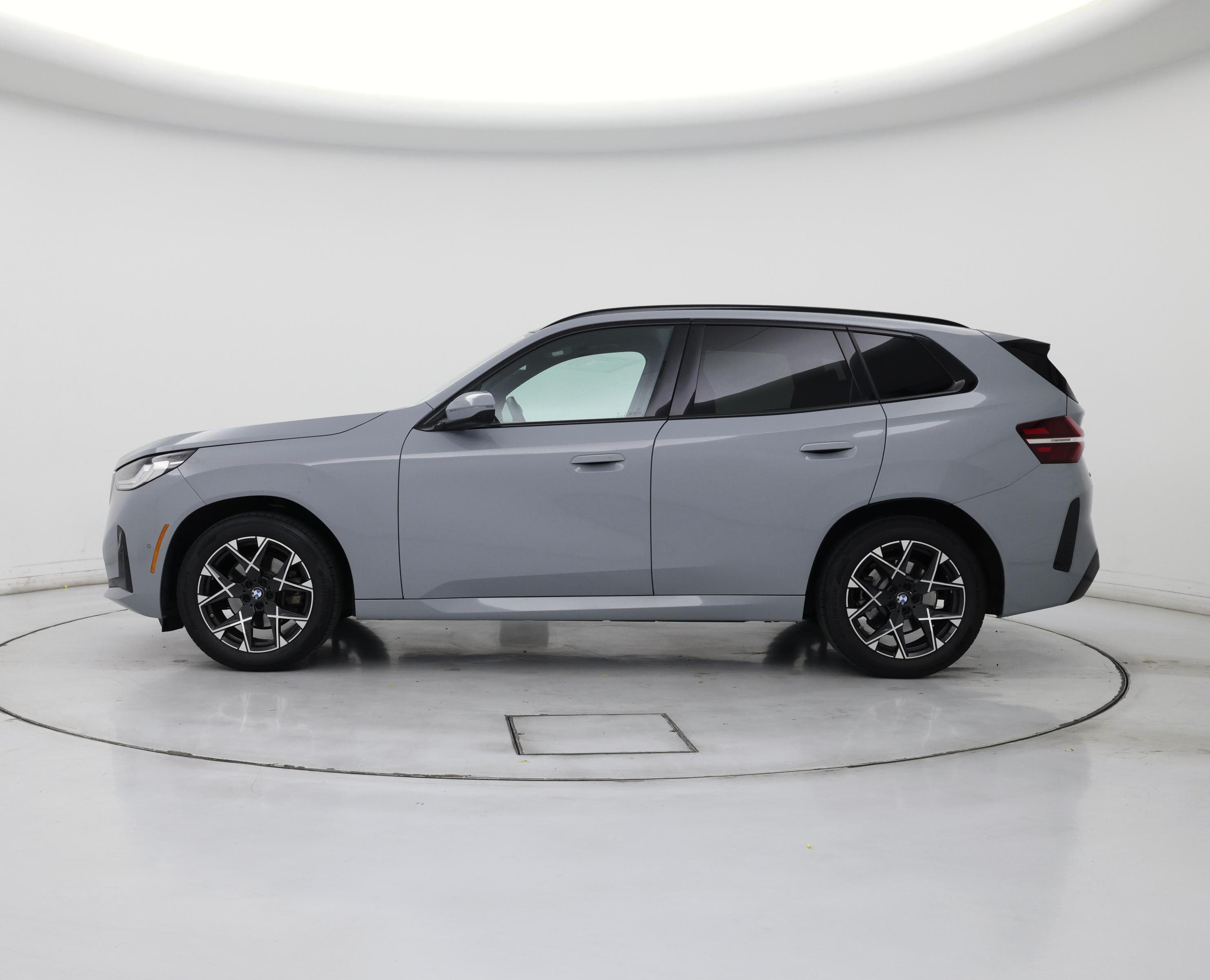 Thumbnail: 2025 BMW X3 - 3