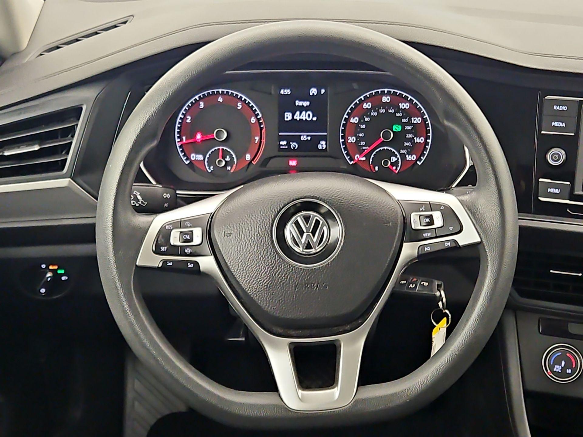 Thumbnail: 2021 Volkswagen Jetta - 10