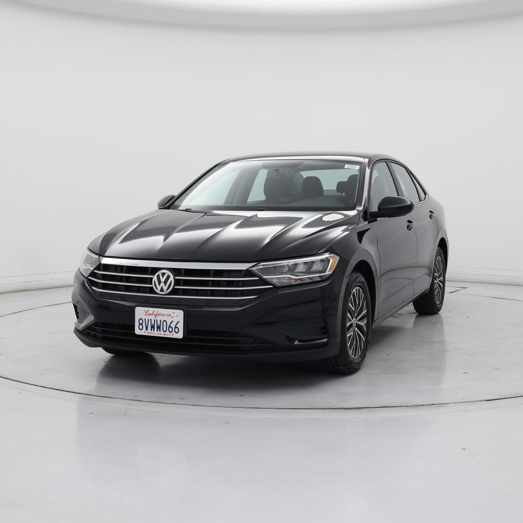 Thumbnail: 2021 Volkswagen Jetta - 4