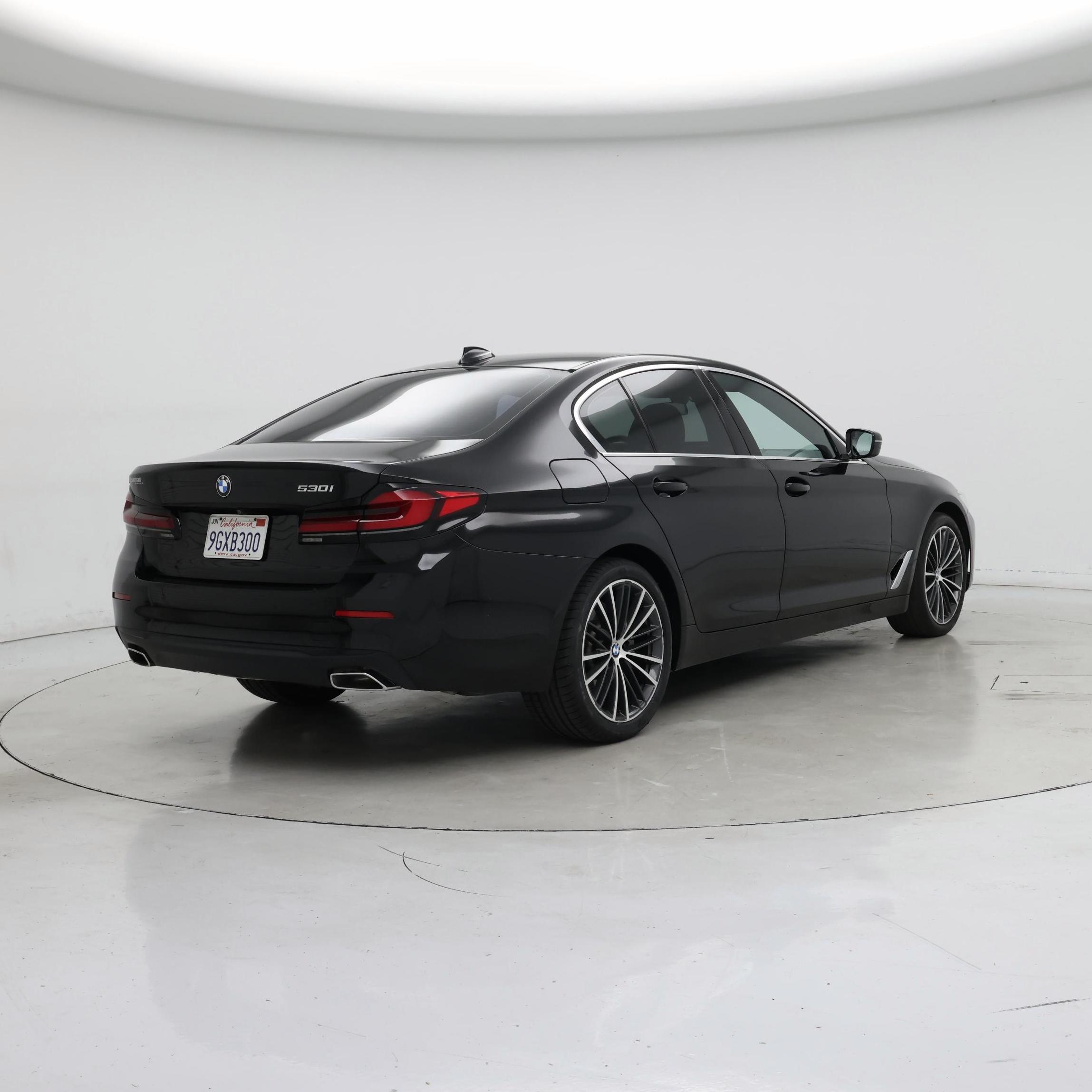 Thumbnail: 2023 BMW 5 Series - 8