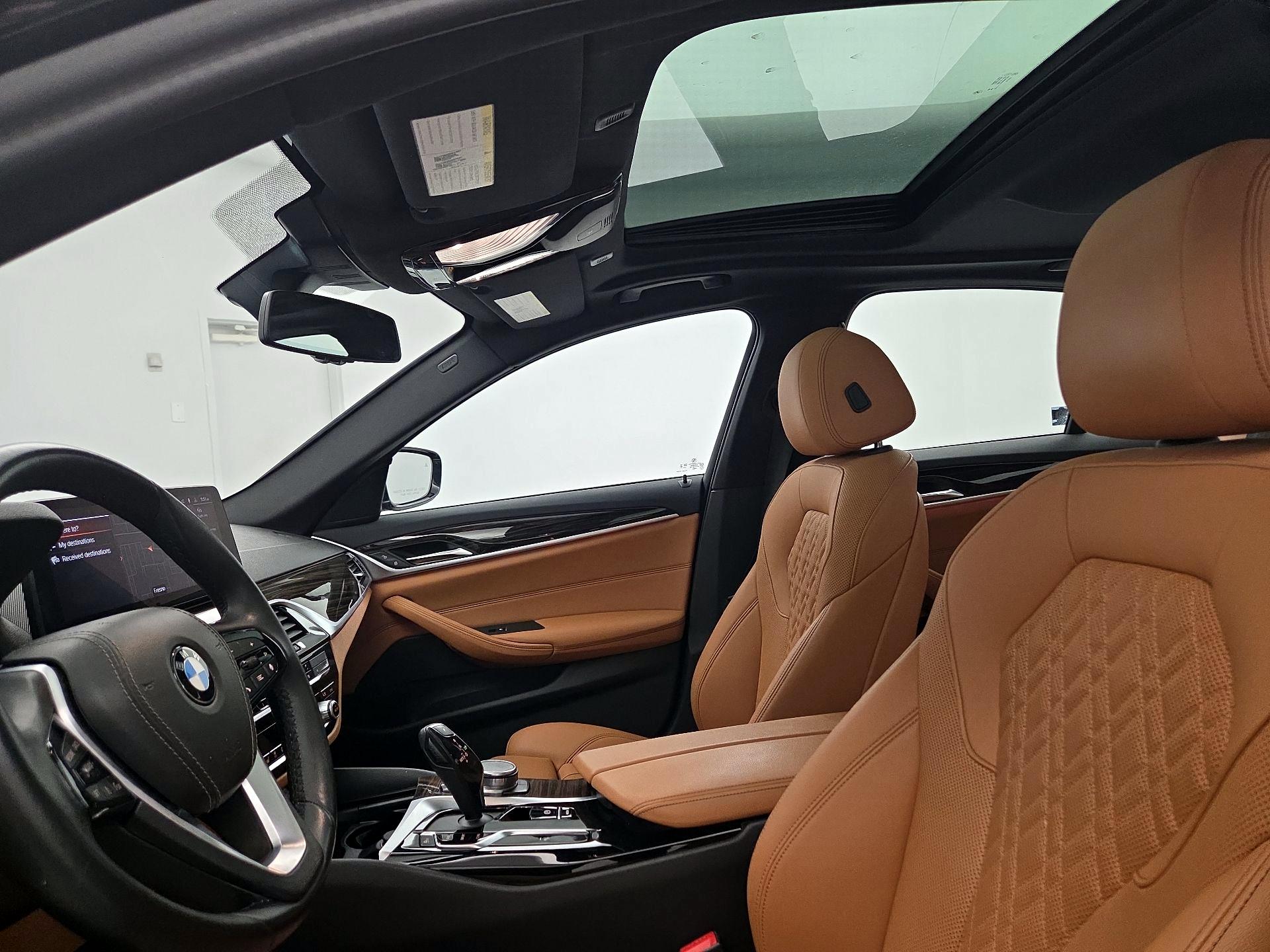 Thumbnail: 2023 BMW 5 Series - 20
