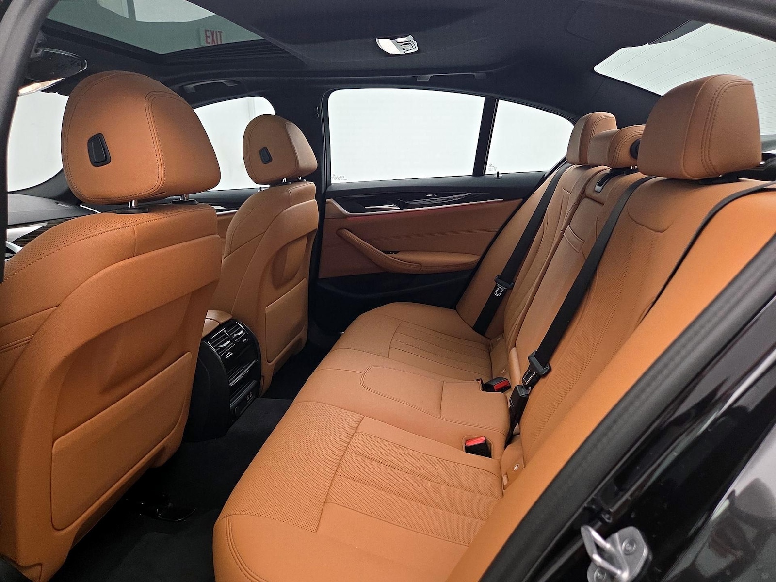 2023 BMW 5 Series 530i - Photo 22