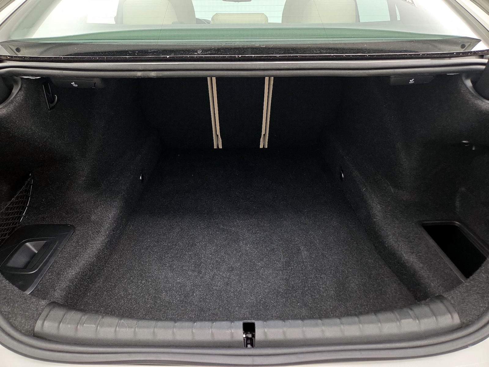 2023 BMW 5 Series 530i - Photo 23