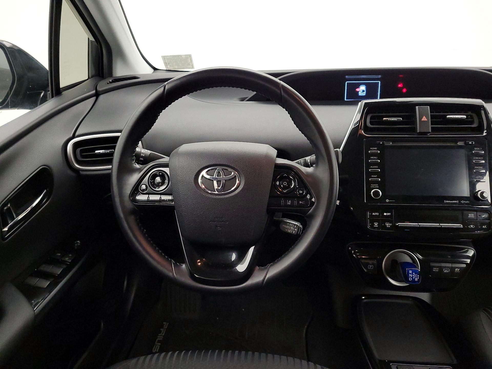 Thumbnail: 2020 Toyota Prius Prime - 10