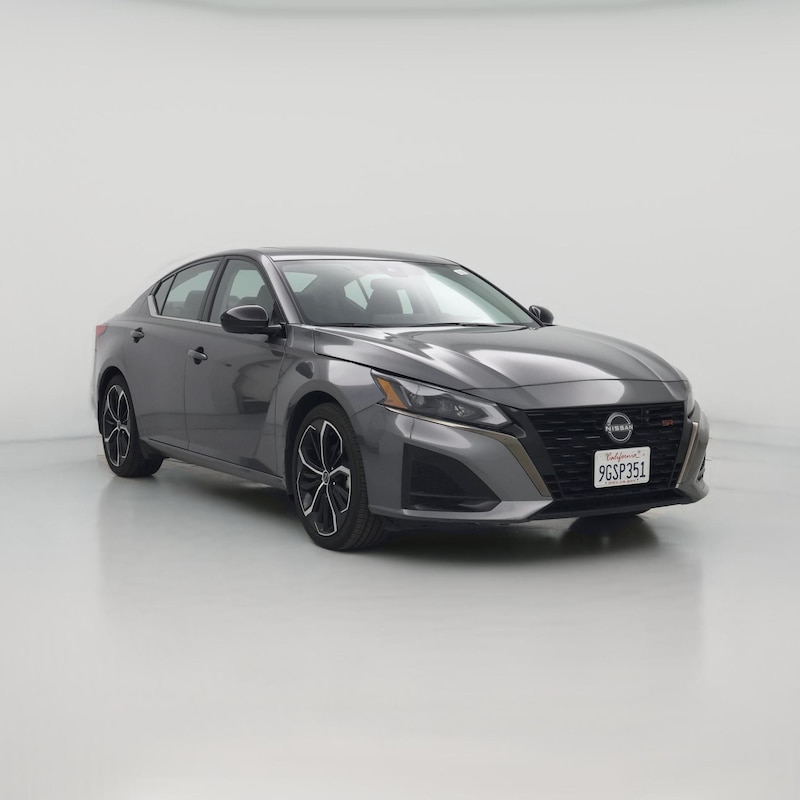 2023 Nissan Altima SR