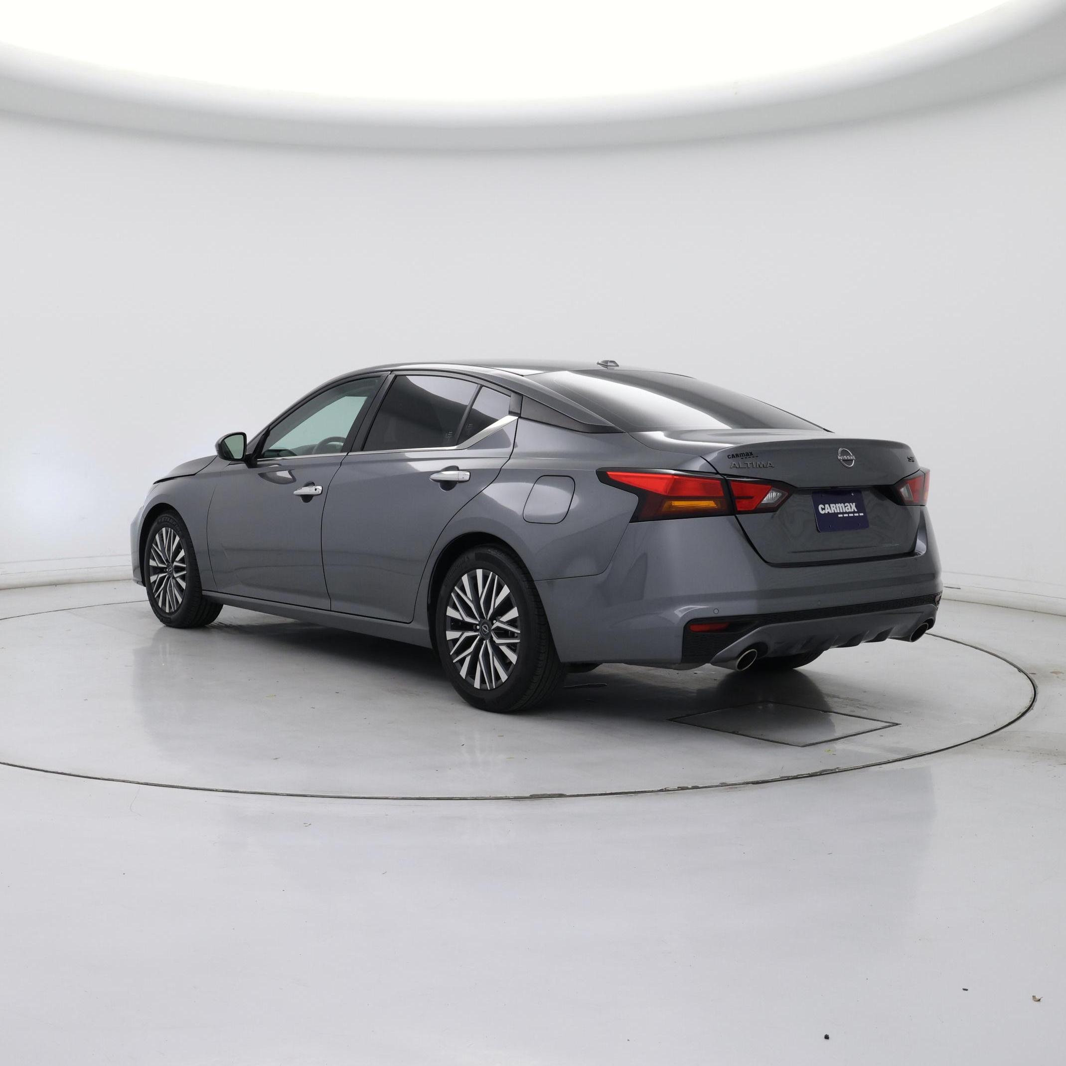 Thumbnail: 2023 Nissan Altima - 2