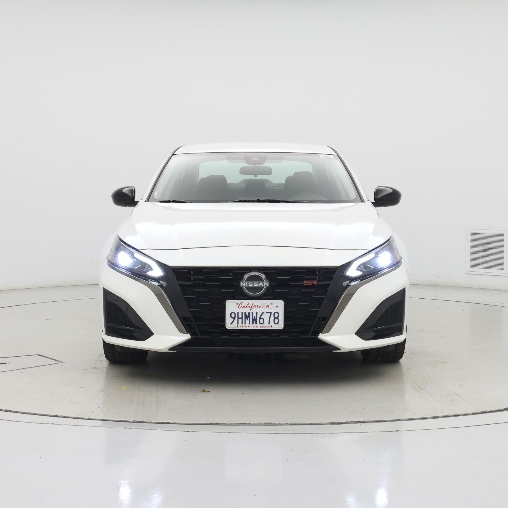 Thumbnail: 2023 Nissan Altima - 5