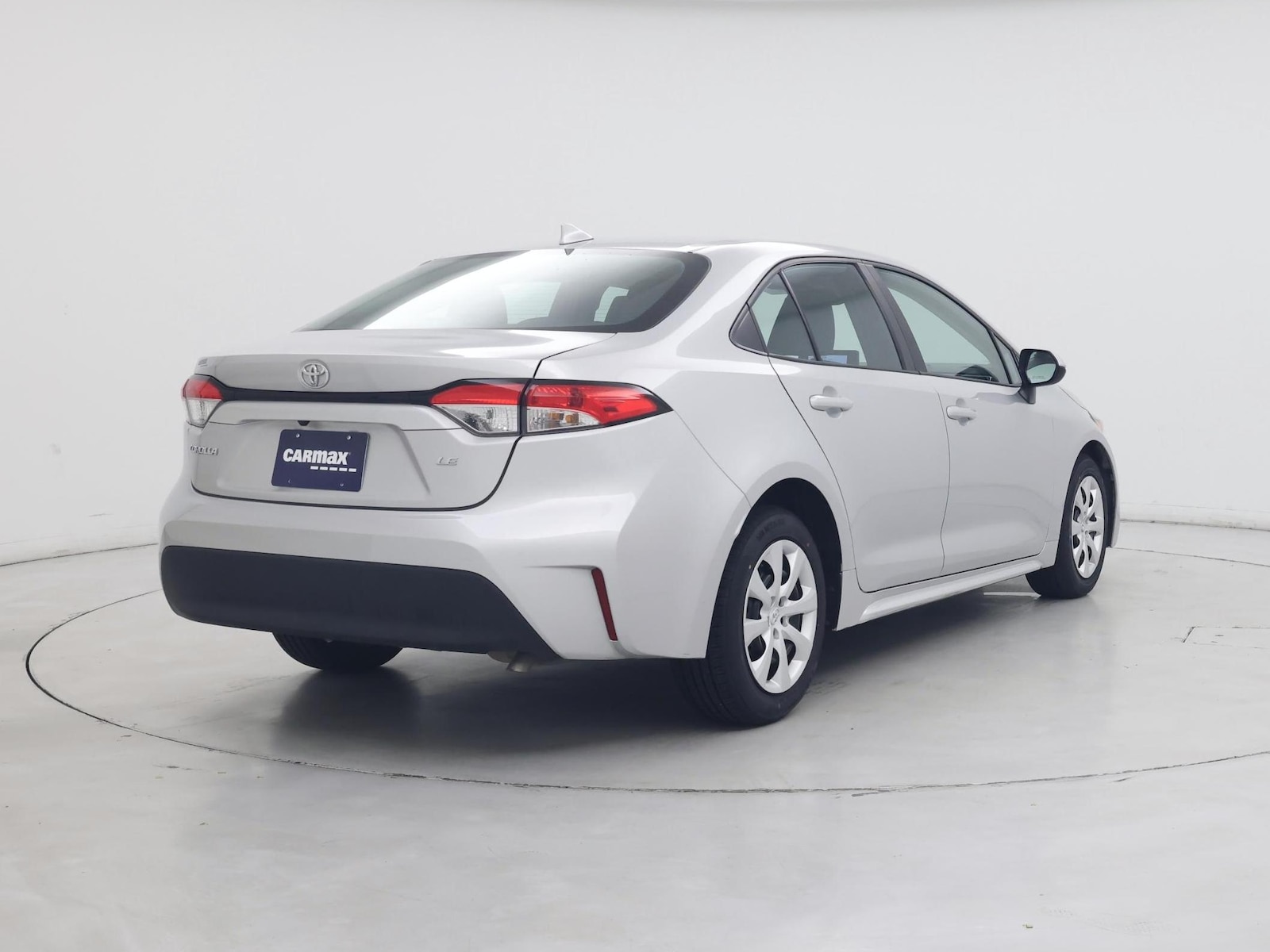 2024 Toyota Corolla LE - Photo 9