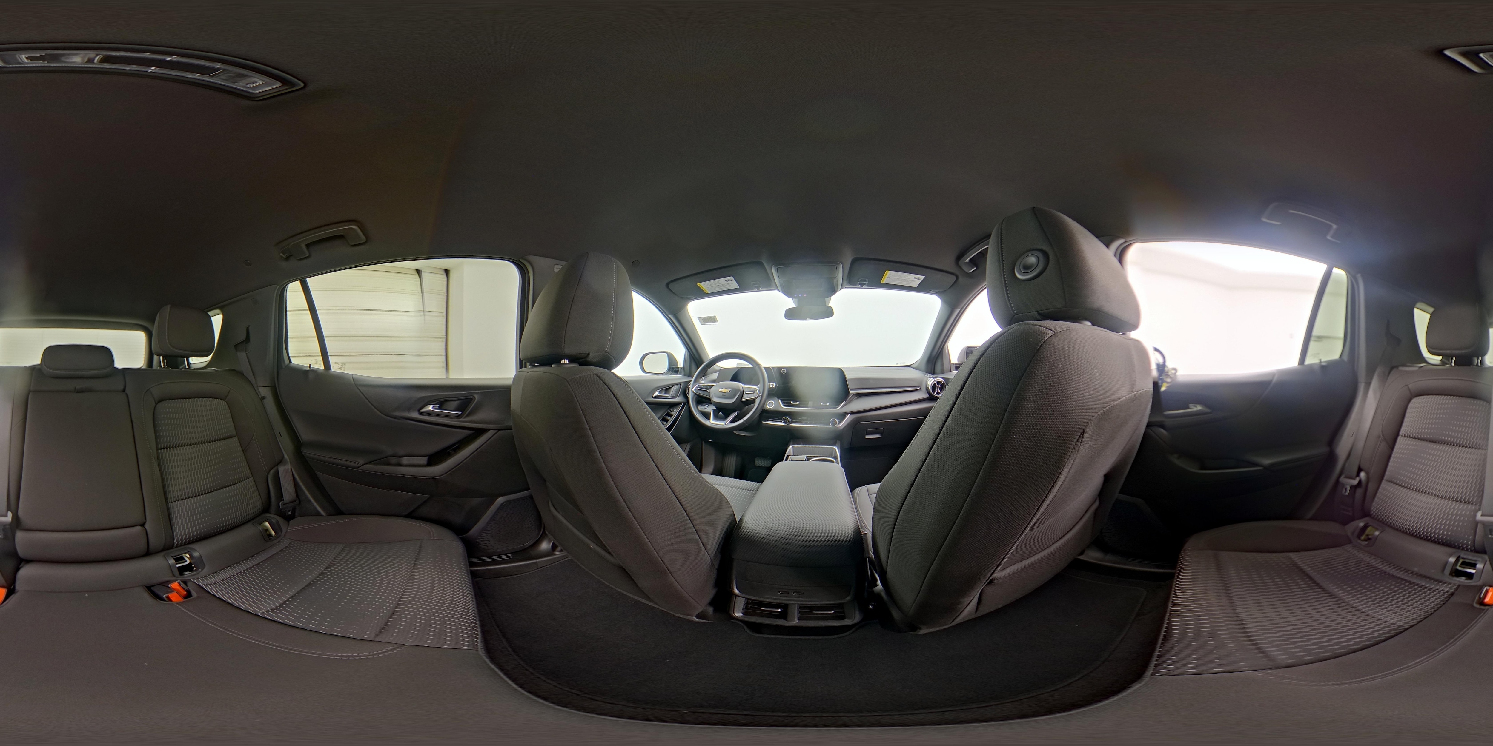 2025 Chevrolet Equinox LT - Photo 25