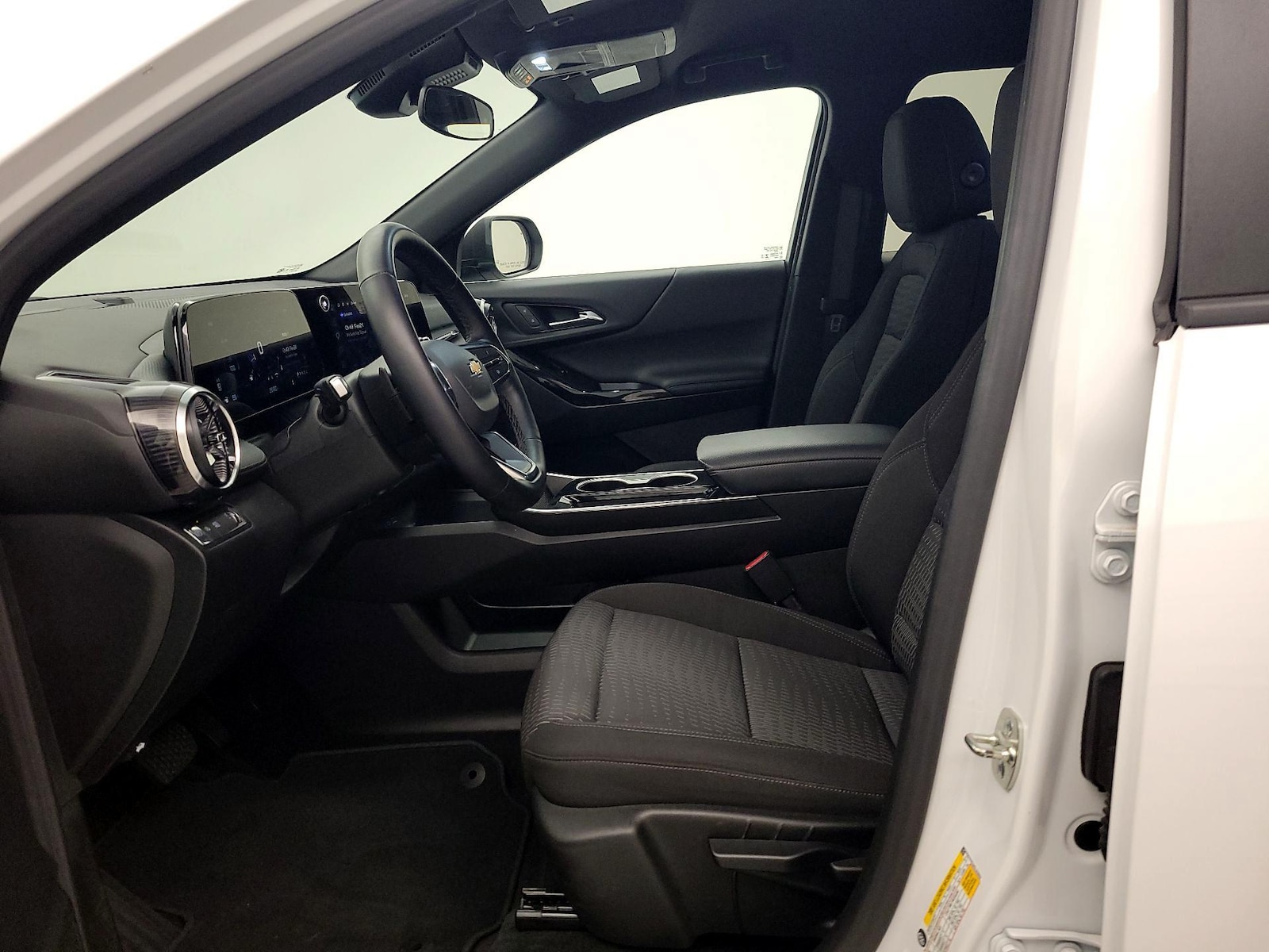 2025 Chevrolet Equinox LT - Photo 12