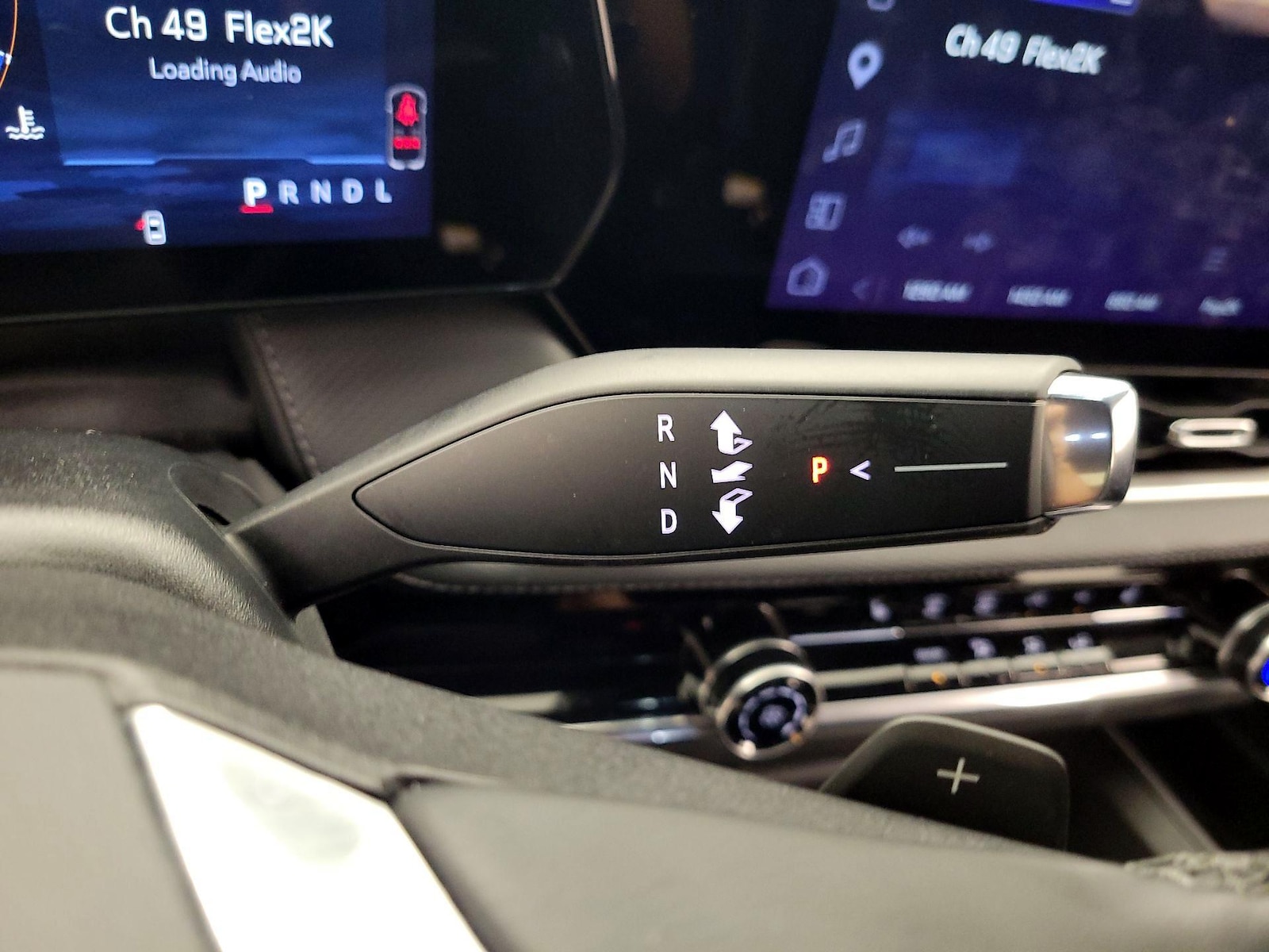 2025 Chevrolet Equinox LT - Photo 18