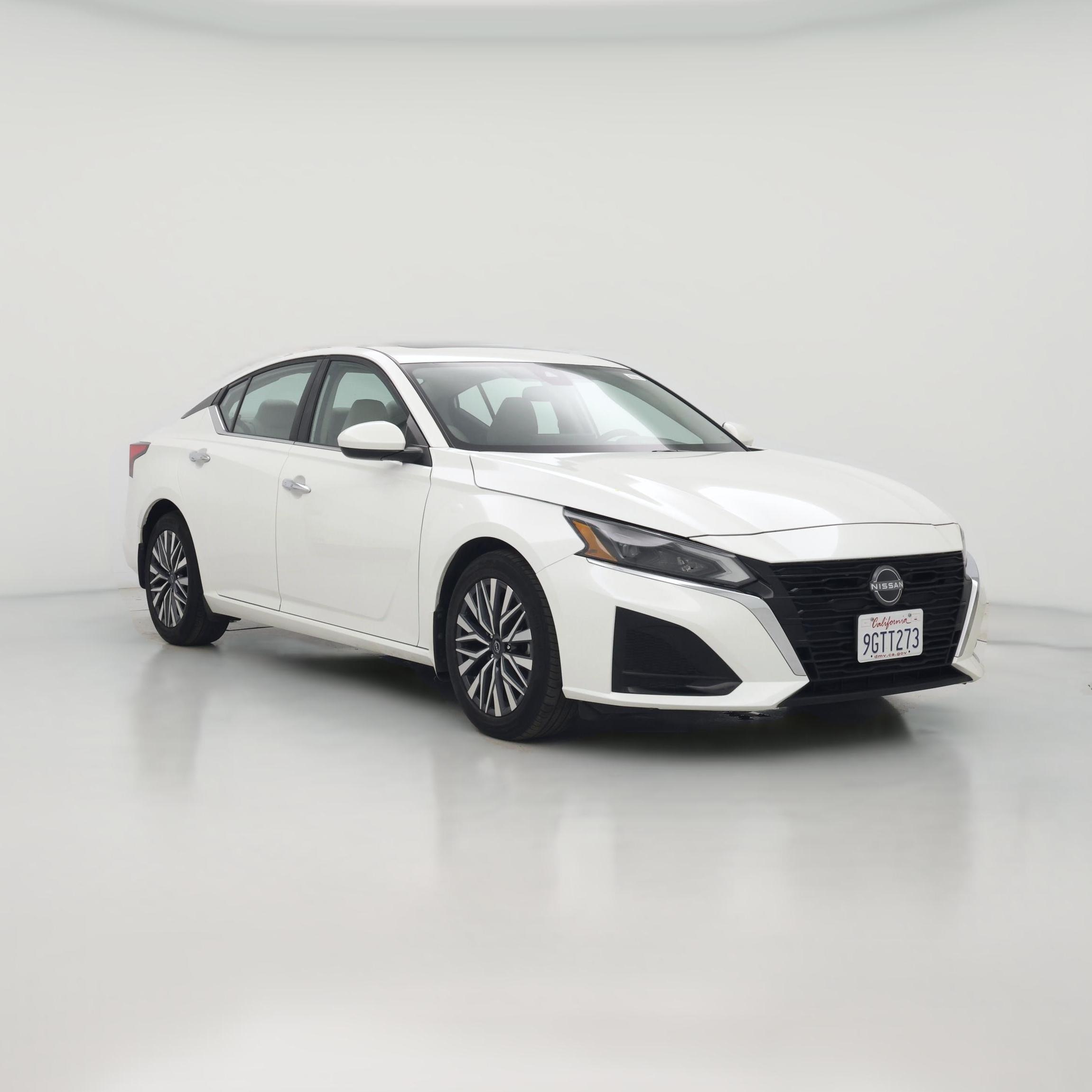 Thumbnail: 2023 Nissan Altima - 1