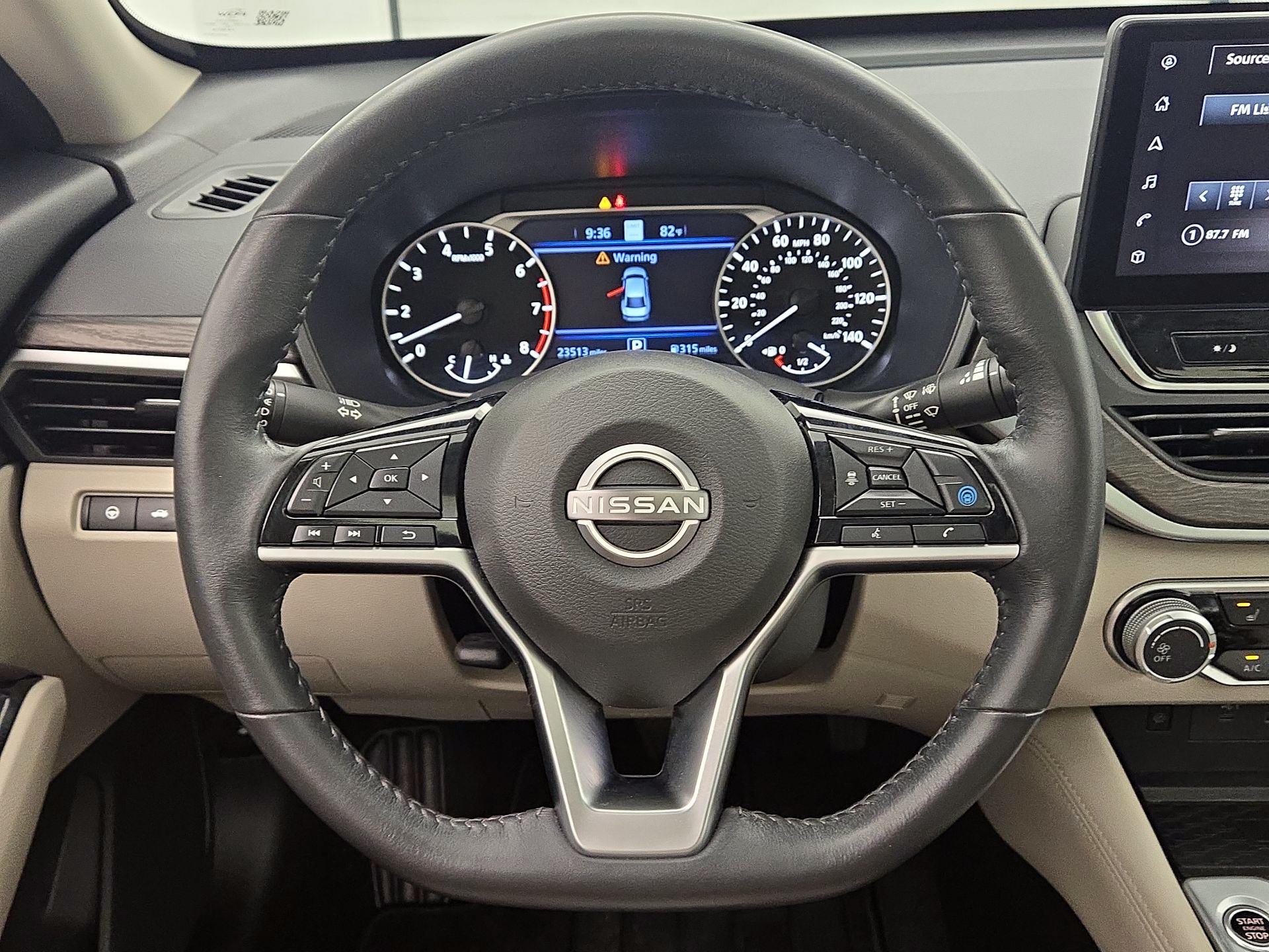 Thumbnail: 2023 Nissan Altima - 10