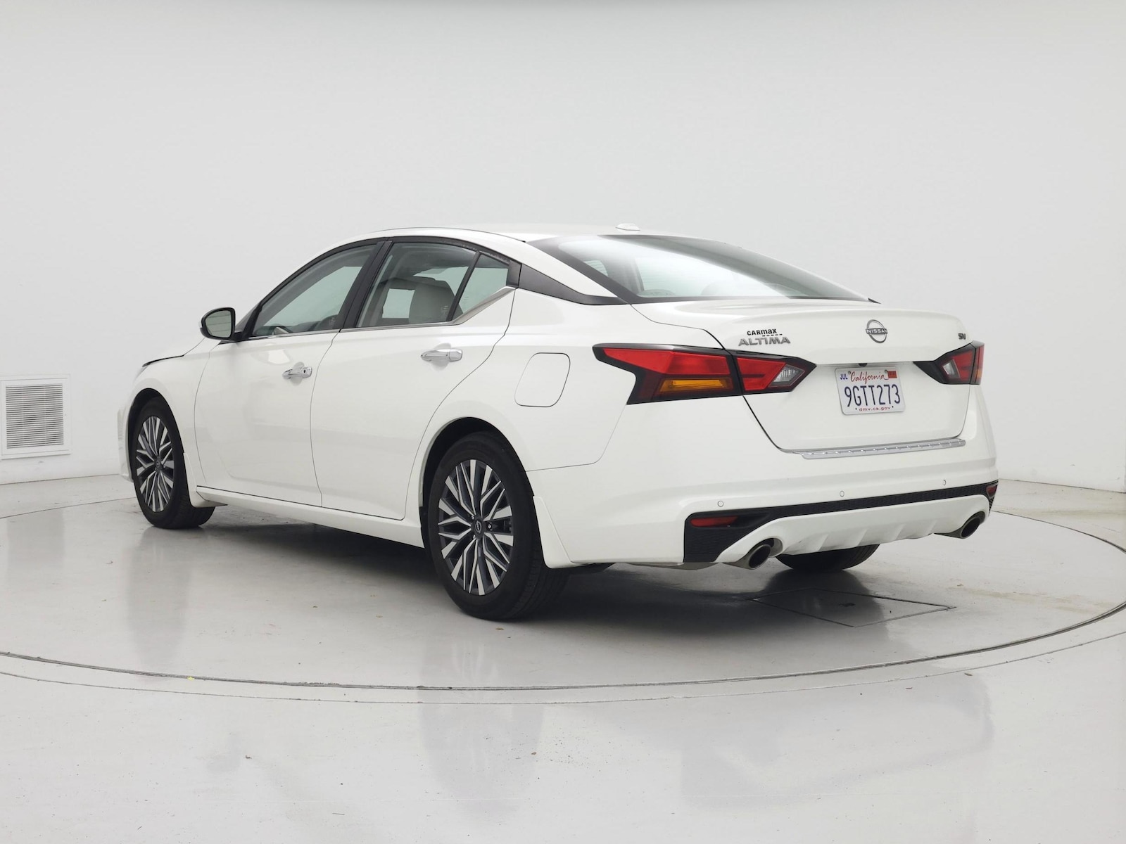 2023 Nissan Altima SV - Photo 3