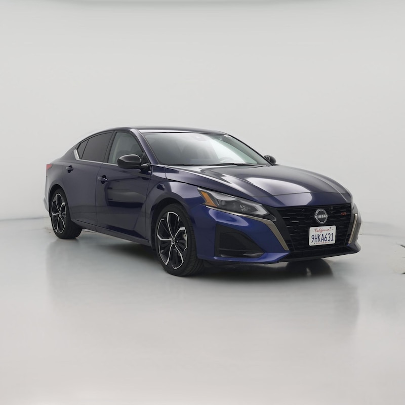 2023 Nissan Altima SR