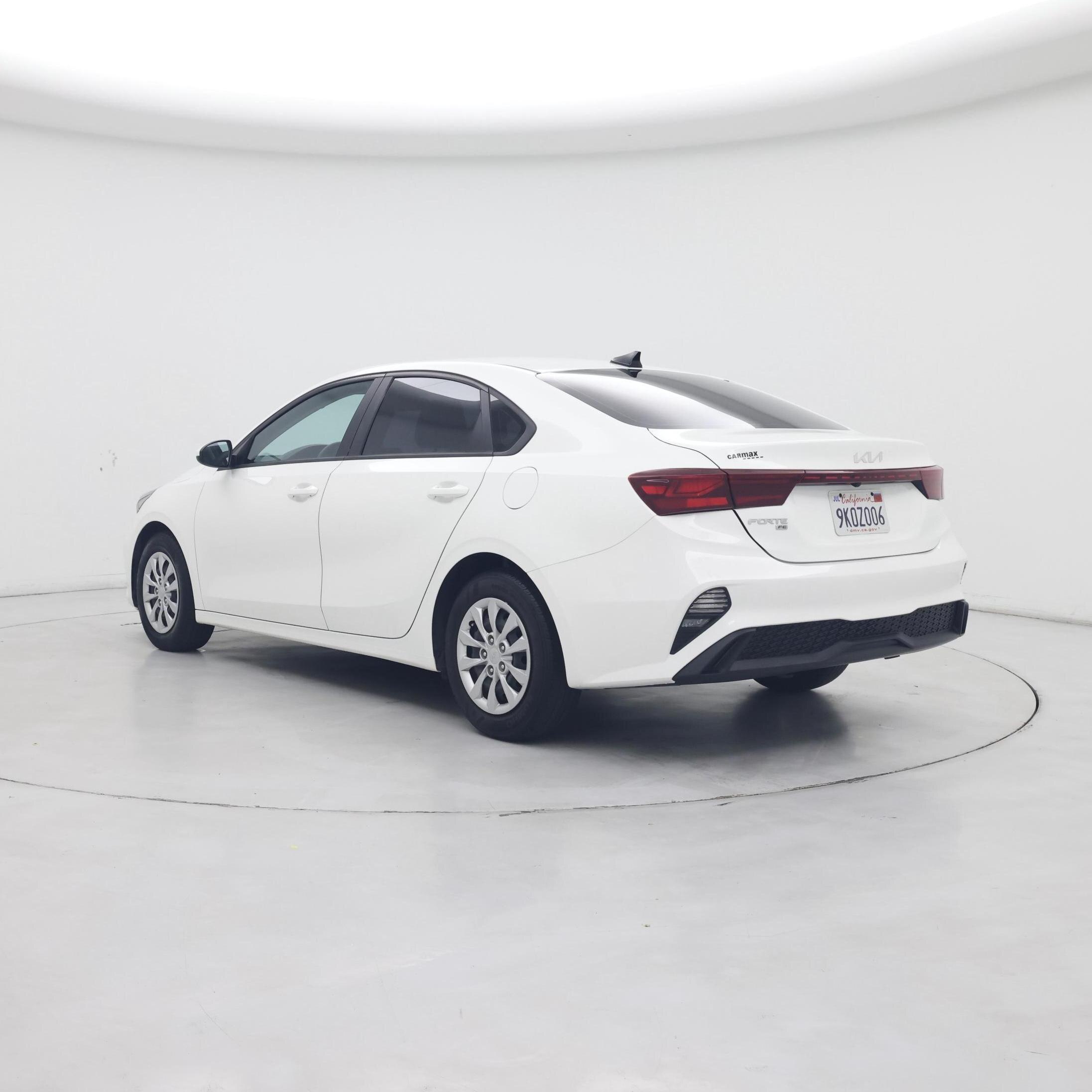 Thumbnail: 2023 Kia Forte - 2