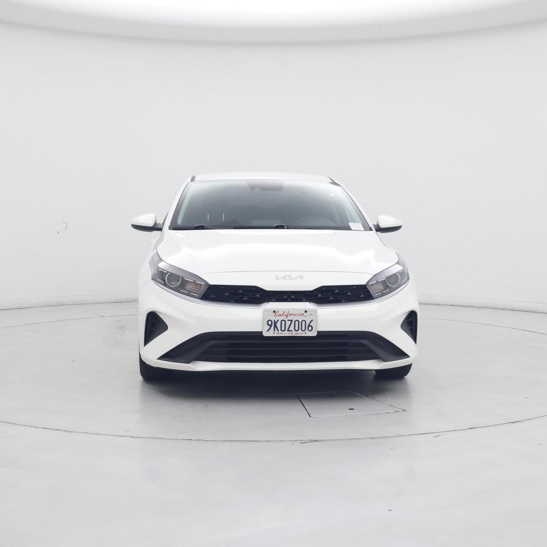 Thumbnail: 2023 Kia Forte - 5