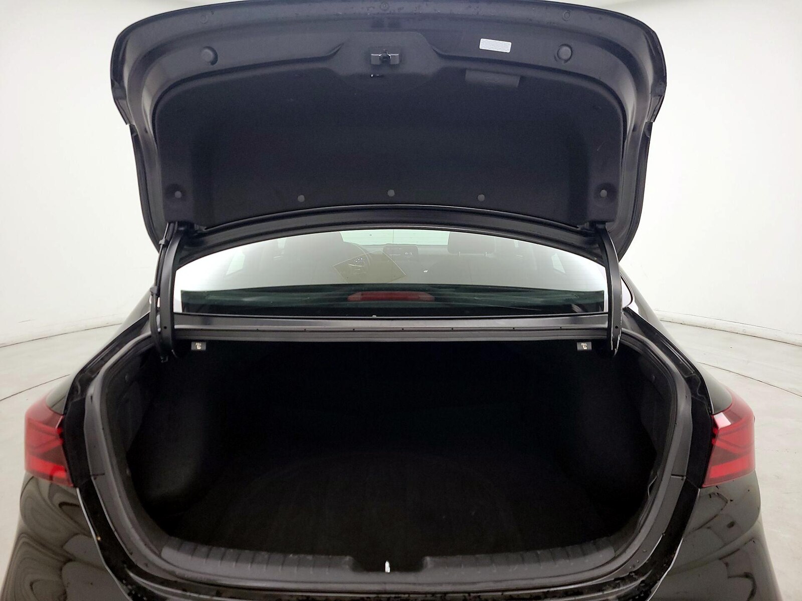 2024 Kia Forte LX - Photo 21