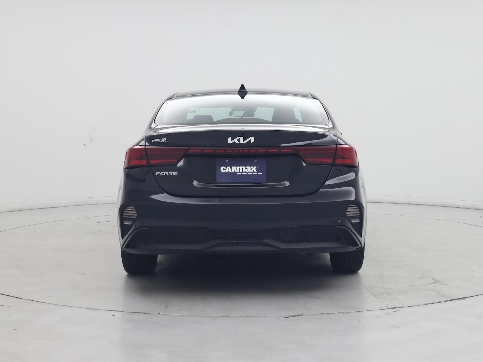 2024 Kia Forte LX - Photo 7