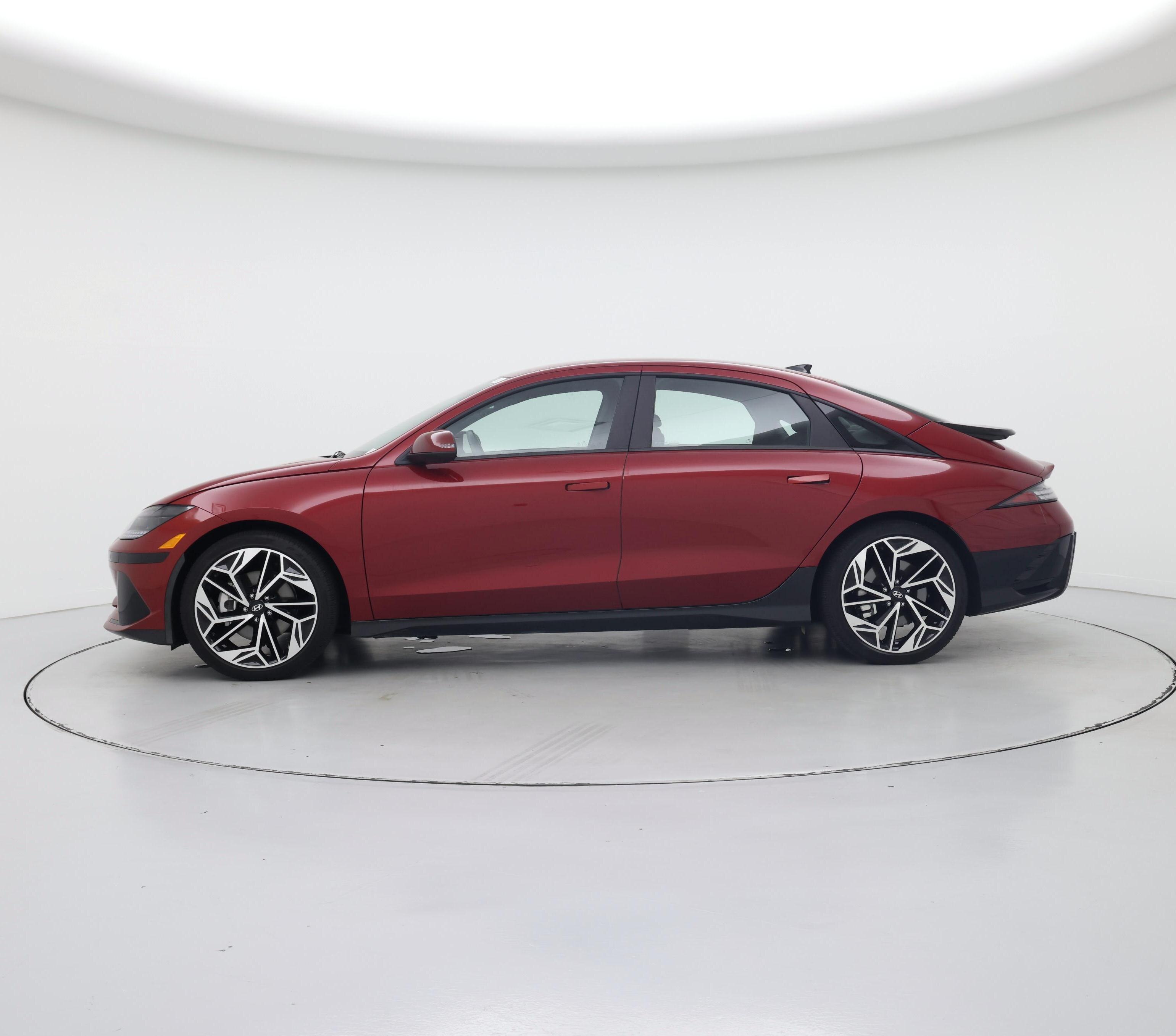 Thumbnail: 2024 Hyundai Ioniq 6 - 3