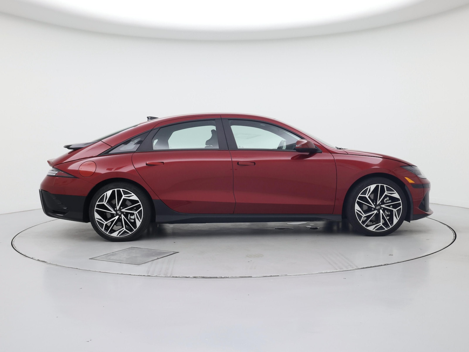2024 Hyundai IONIQ 6 SEL - Photo 8