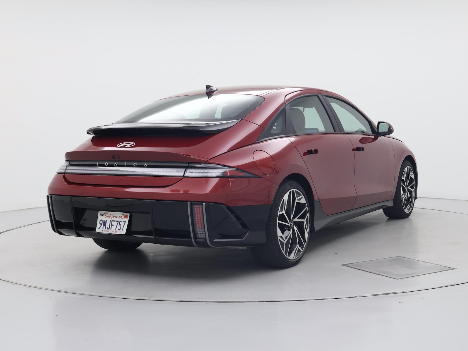 2024 Hyundai IONIQ 6 SEL - Photo 9