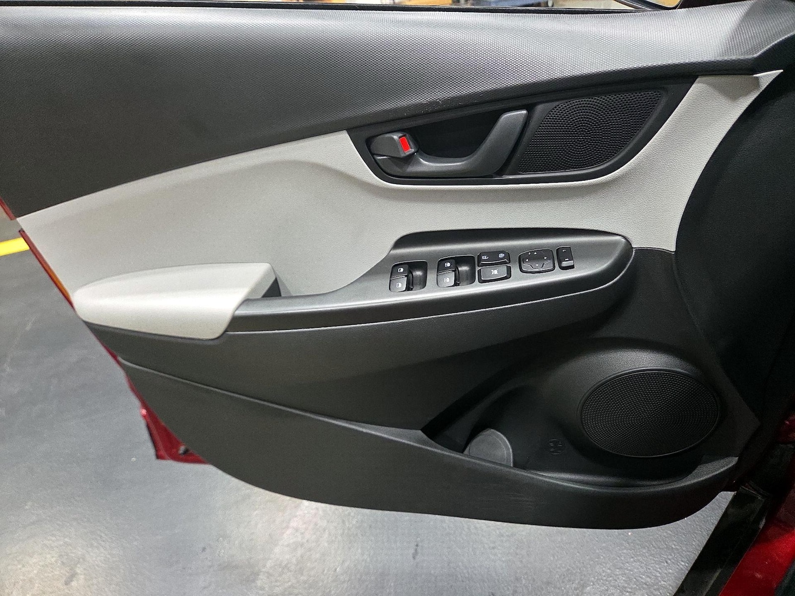 2023 Hyundai Kona SEL - Photo 11