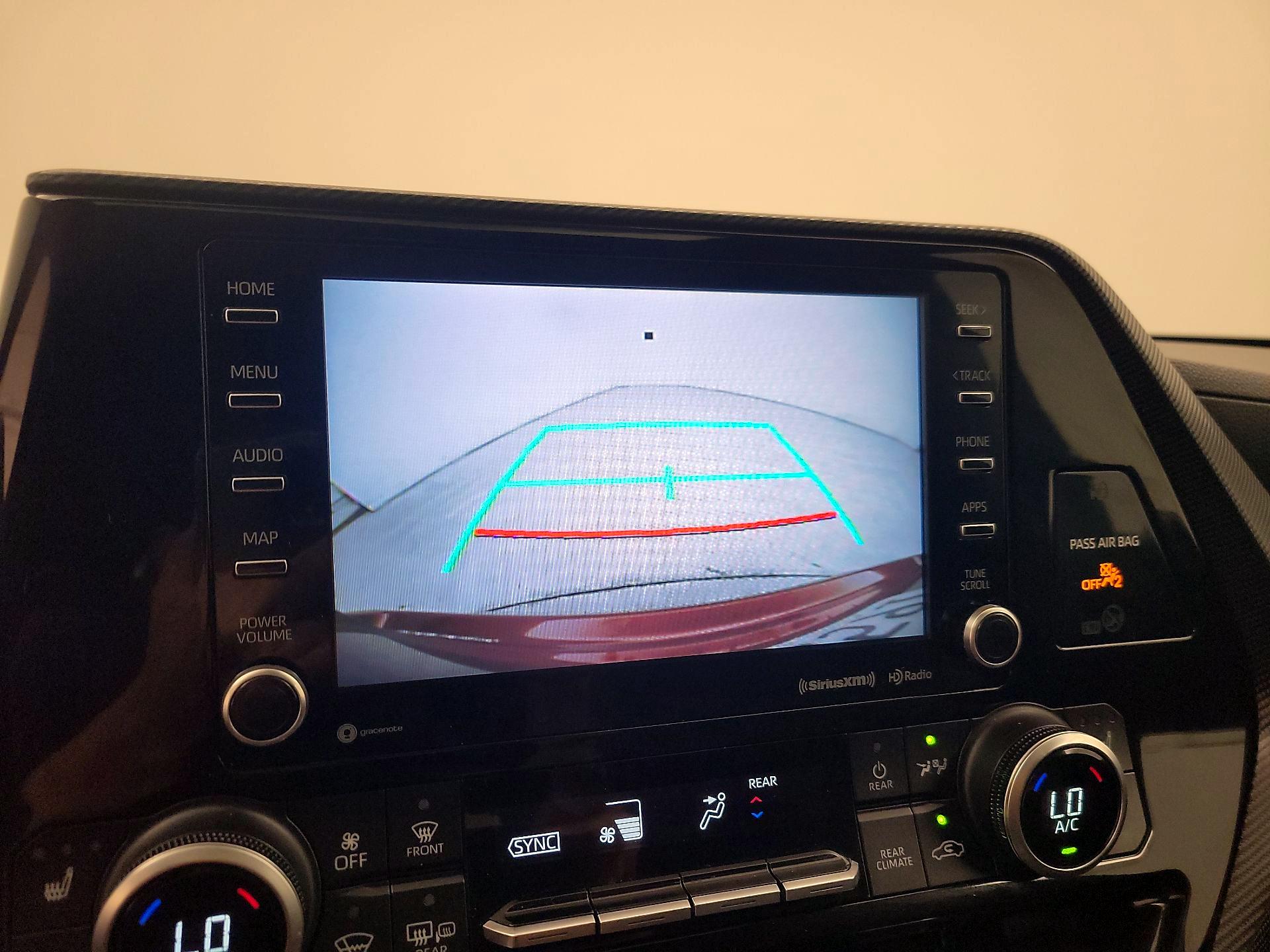 Thumbnail: 2021 Toyota Highlander - 14