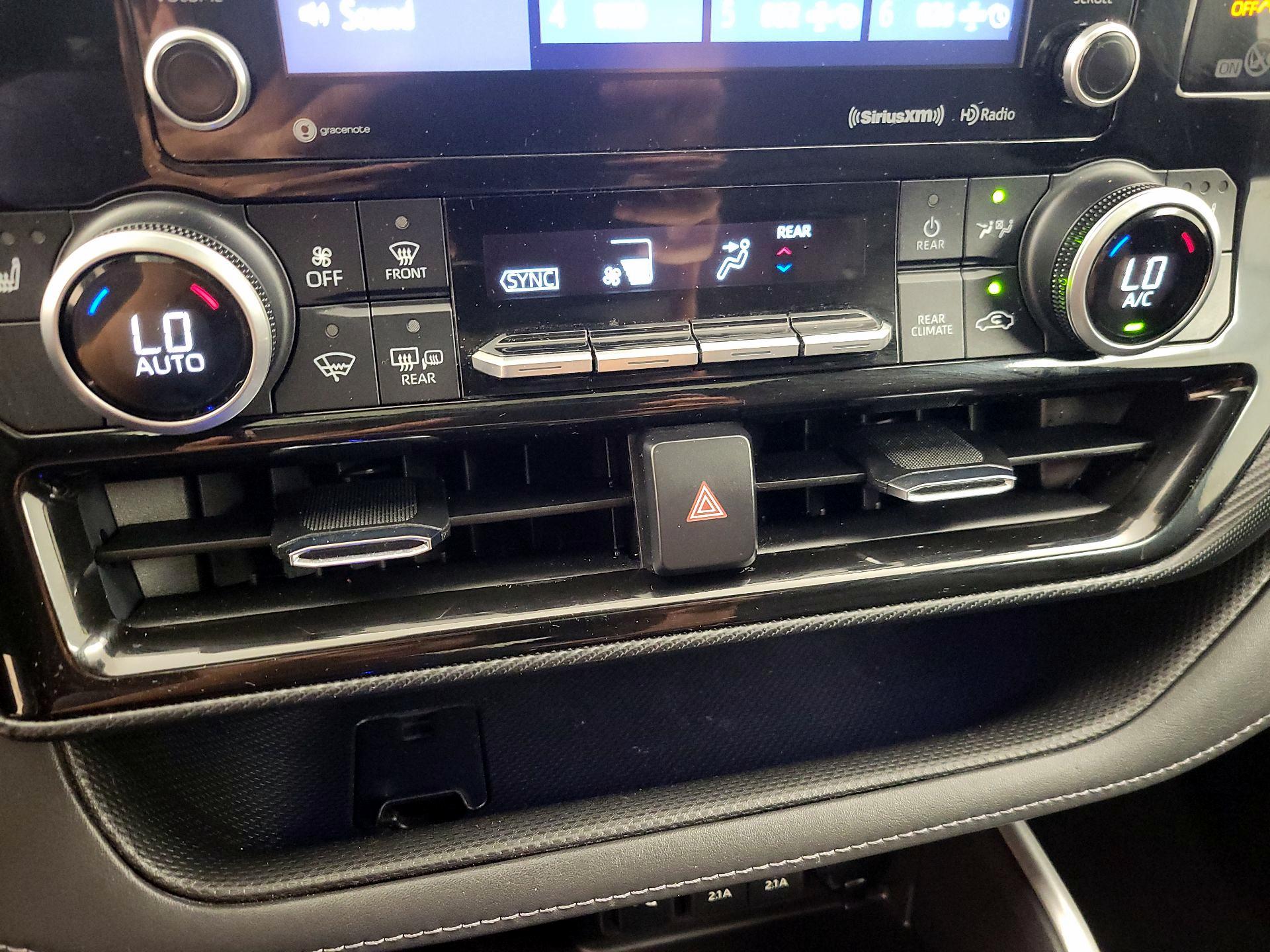 Thumbnail: 2021 Toyota Highlander - 16