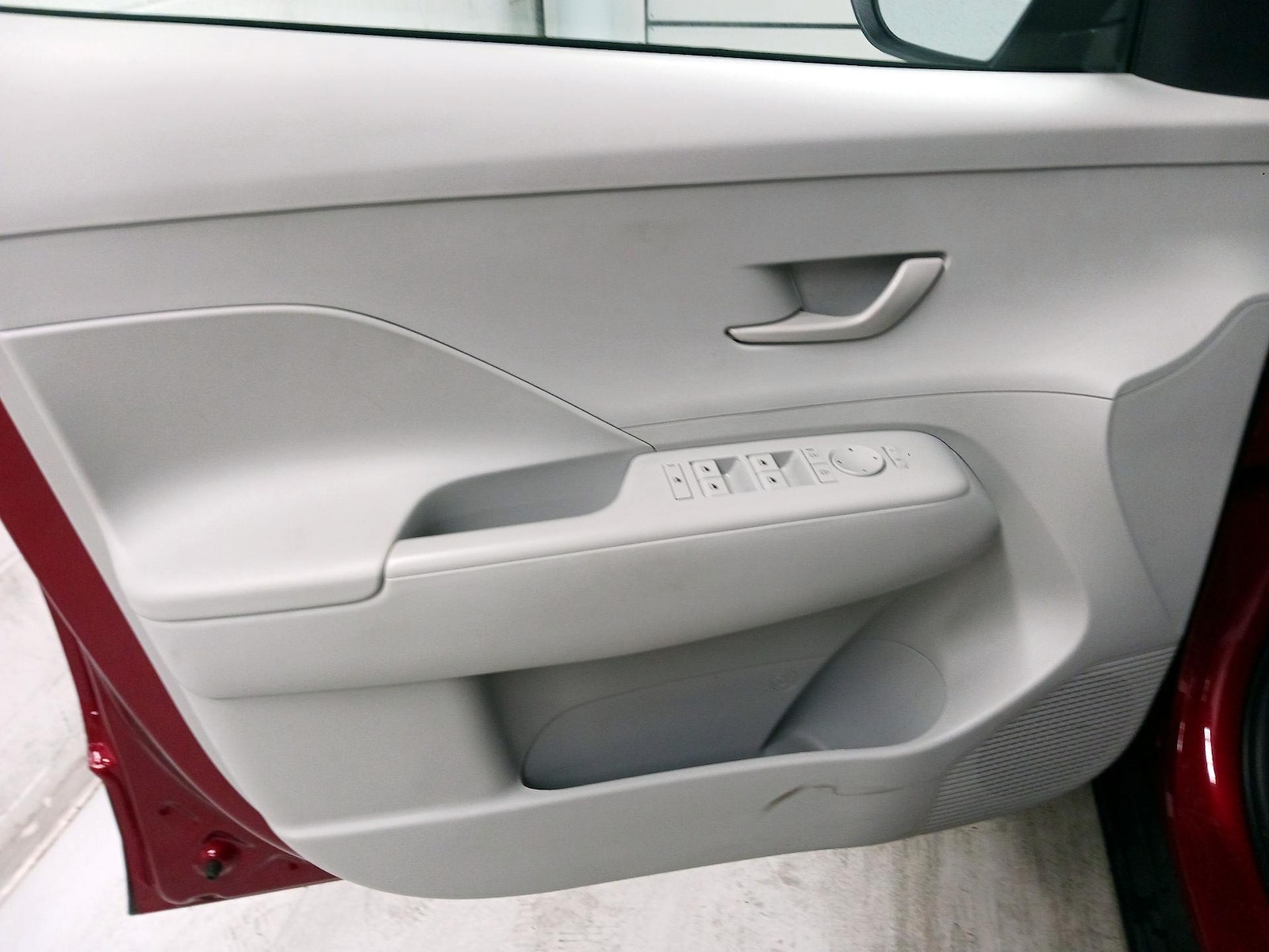 2025 Hyundai Kona SEL - Photo 13