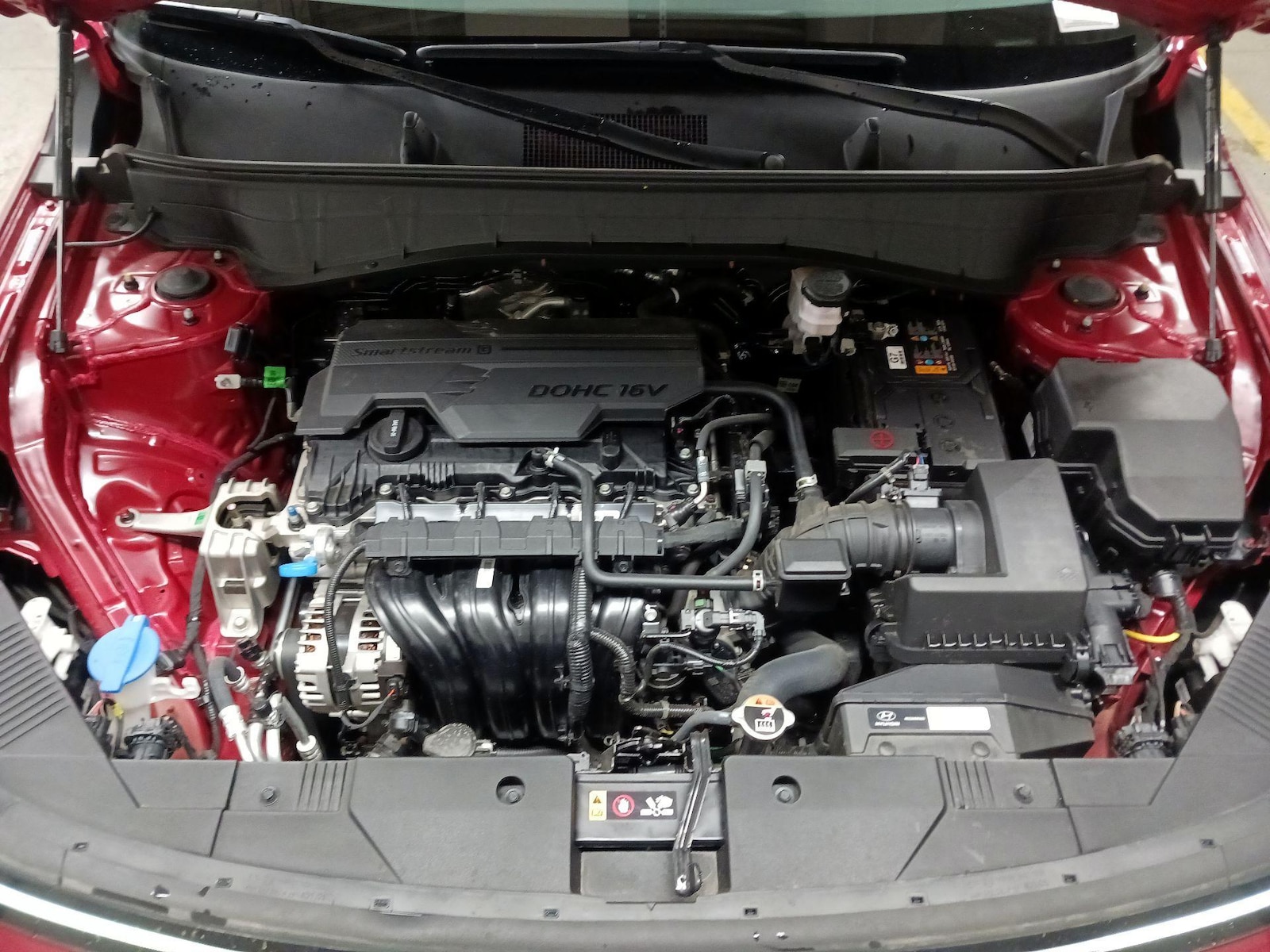 2025 Hyundai Kona SEL - Photo 18