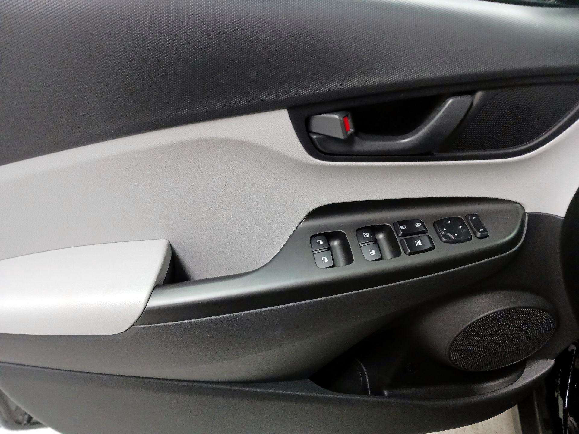 Thumbnail: 2023 Hyundai Kona - 12