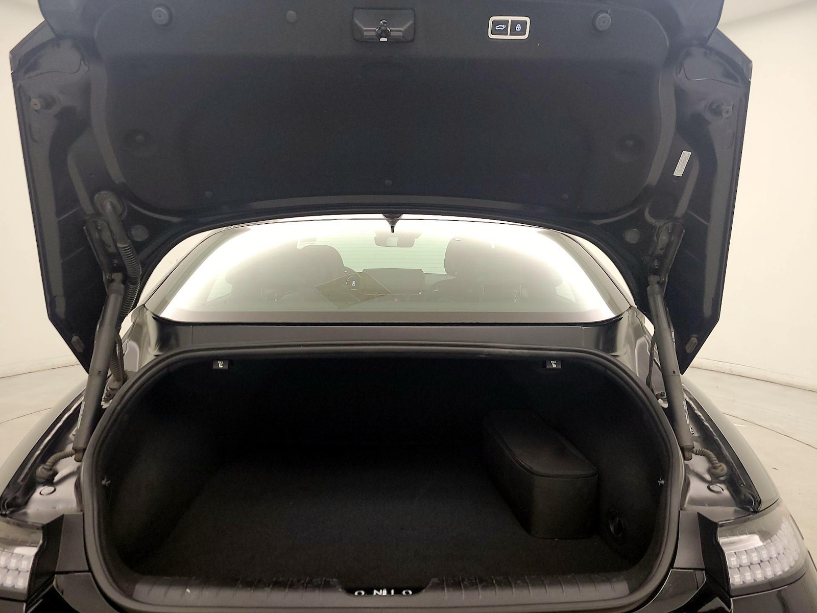 2024 Hyundai IONIQ 6 SEL - Photo 22