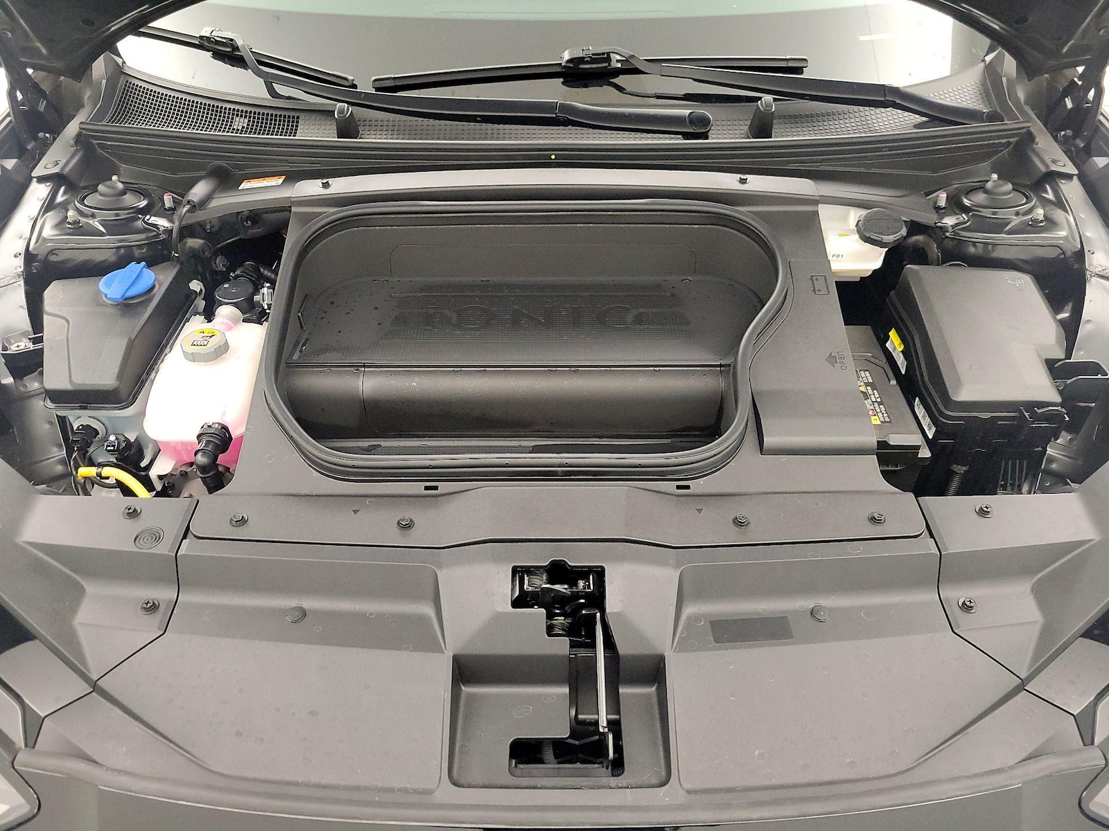 2024 Hyundai IONIQ 6 SEL - Photo 23