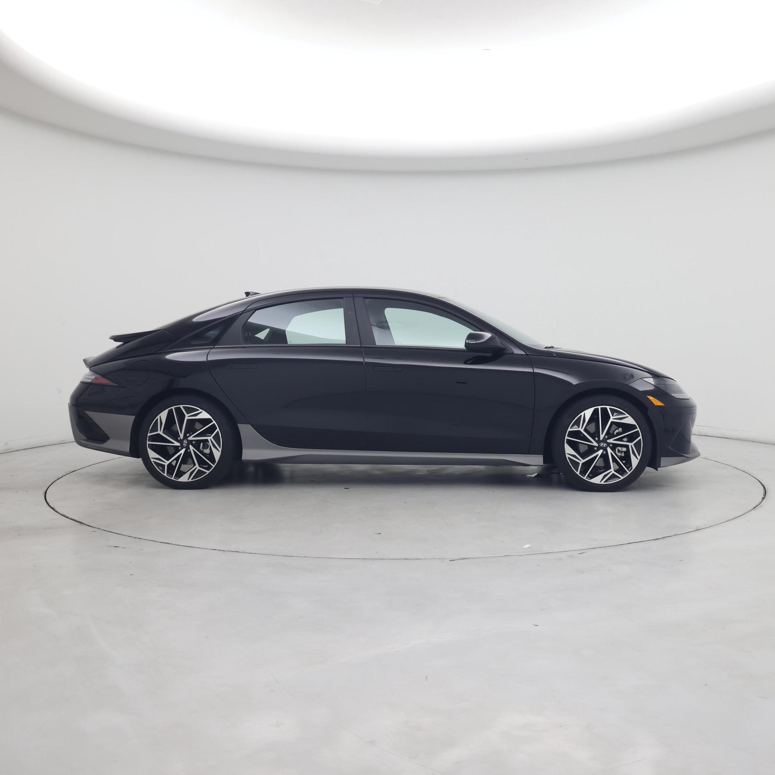 Thumbnail: 2024 Hyundai Ioniq 6 - 7