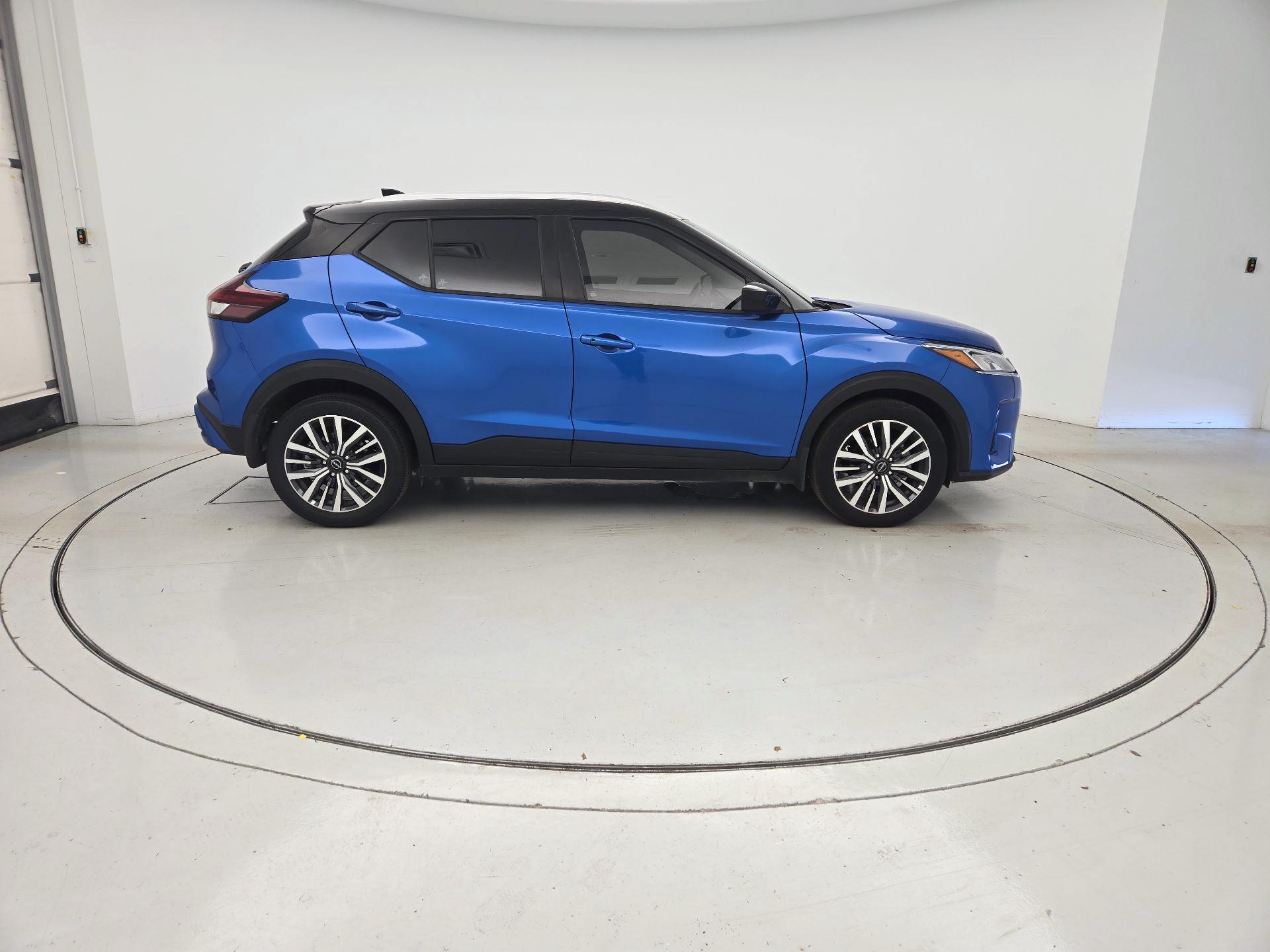 Thumbnail: 2024 Nissan Kicks - 4